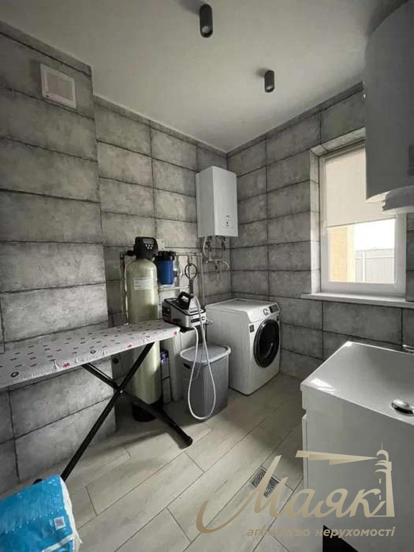 For sale modern house located in KG Mezhrechye,