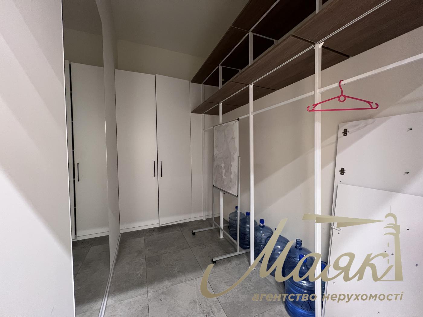 Оренда офісу 250 кв.м в ЖК А52 вул. Січових Стрільців (Артема), 44-А