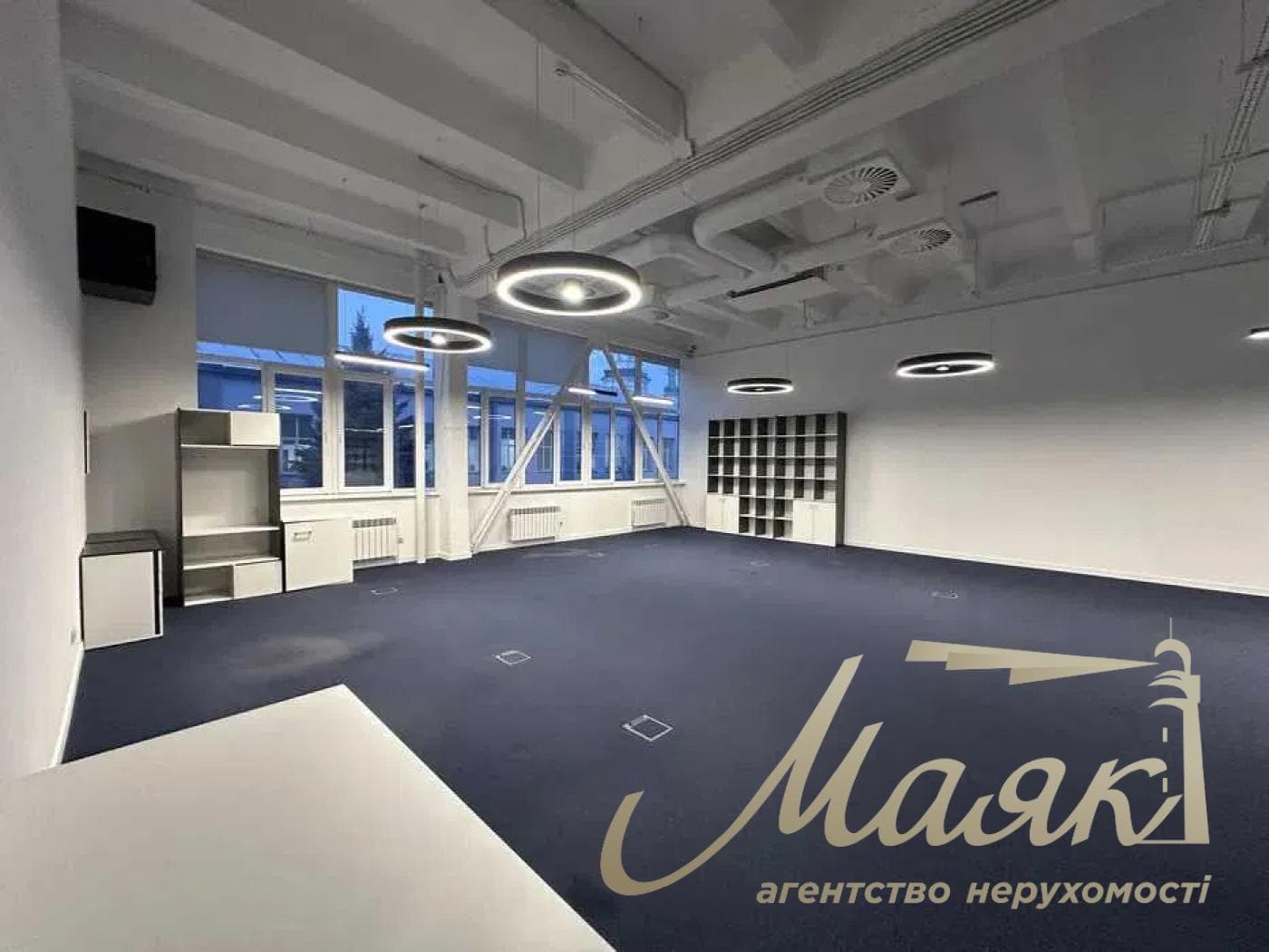 Аренда офиса 1 220м2 в БЦ по ул.Лаврская, Печерский район.