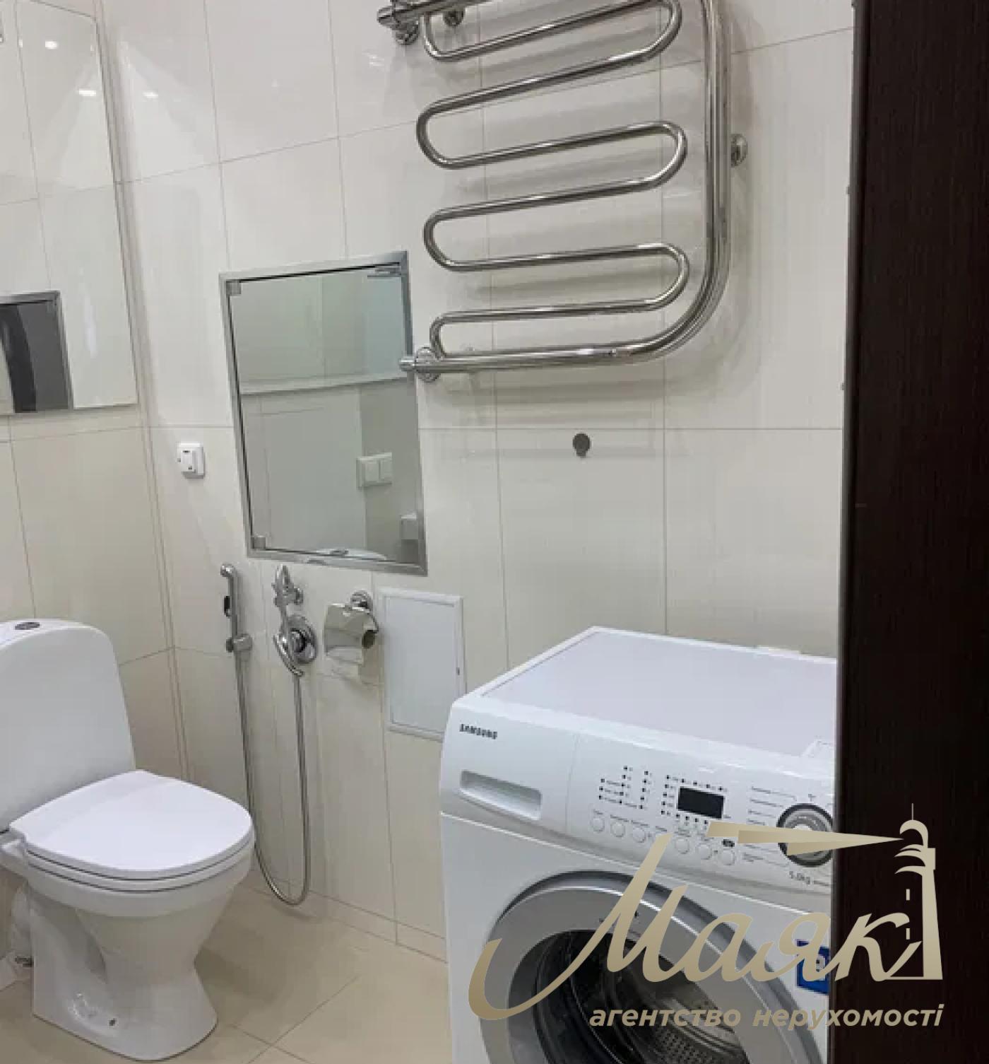 Rent 2k apartment (63 m²) in Residential Complex Novopecherskie Lipki