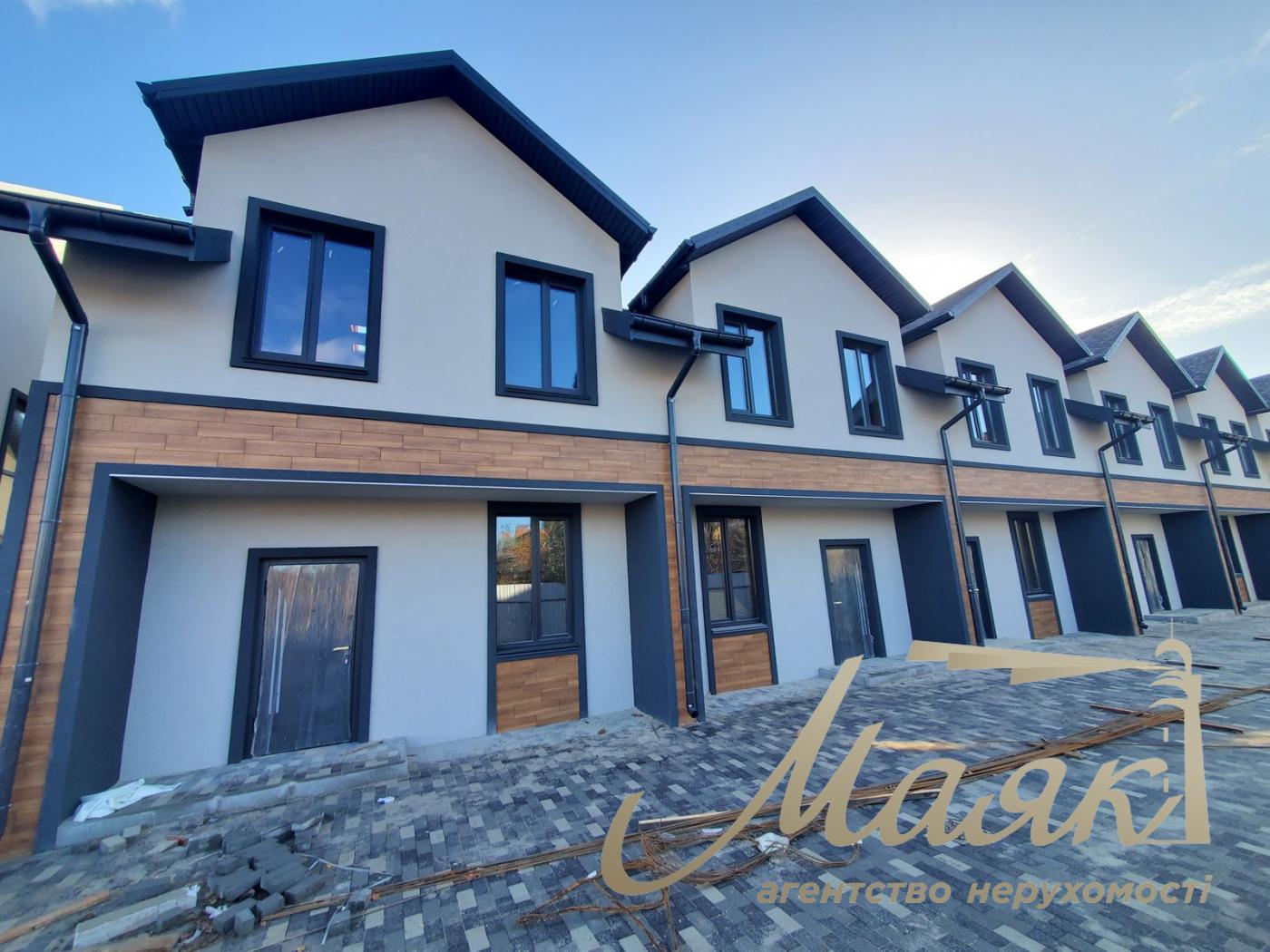 Townhouse for sale Sofievskaya Borshchagovka, st. Travneva