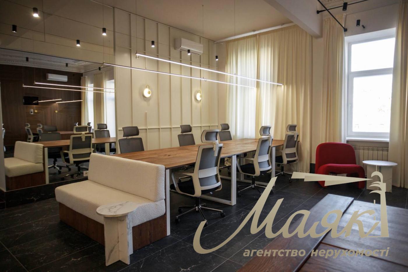 Furnished office for sale in the Center (100m2) Bolshaya Vasilkovskaya st., 38