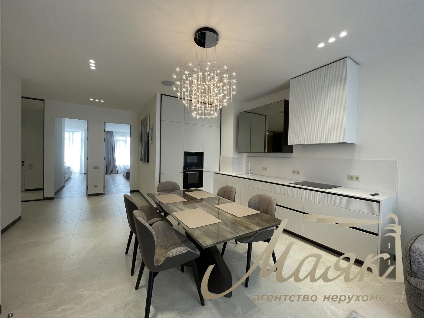 Rent 4-room apartment in Residential Complex Boulevard of Fountains, 5 Sapernoe Polye str.