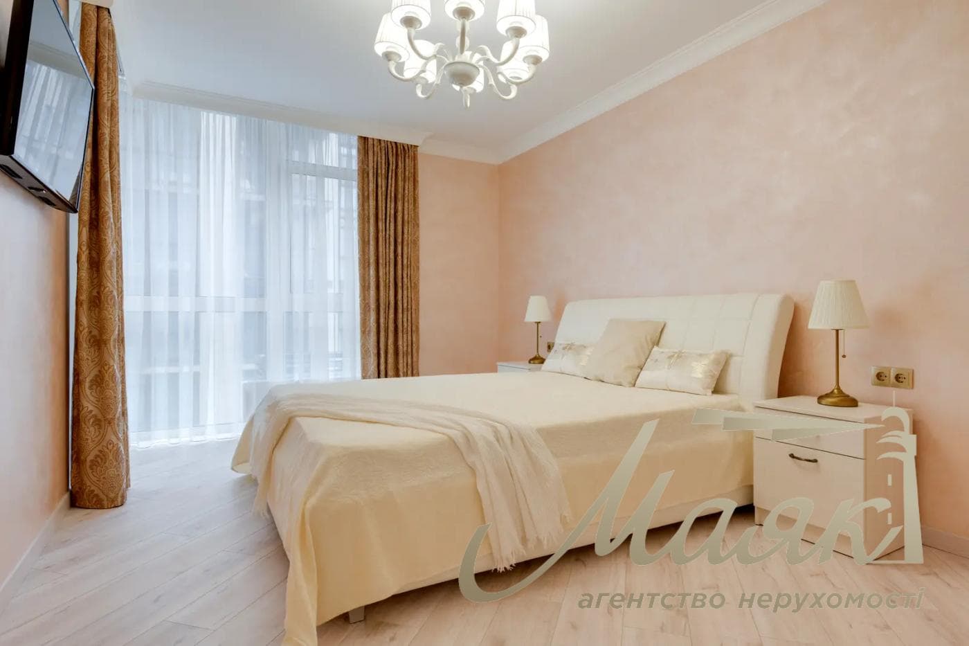 Оренда 2-кімнатної квартири площею 55 м² у ЖК «Французький квартал 2»