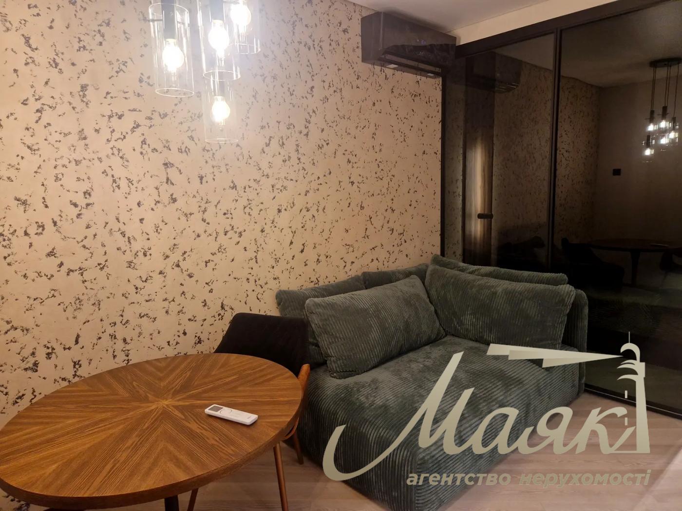 Продажа 1-комнатной квартиры 41м2 с террасой в ЖК Дельмар, ул. Драгомирова, Печерский