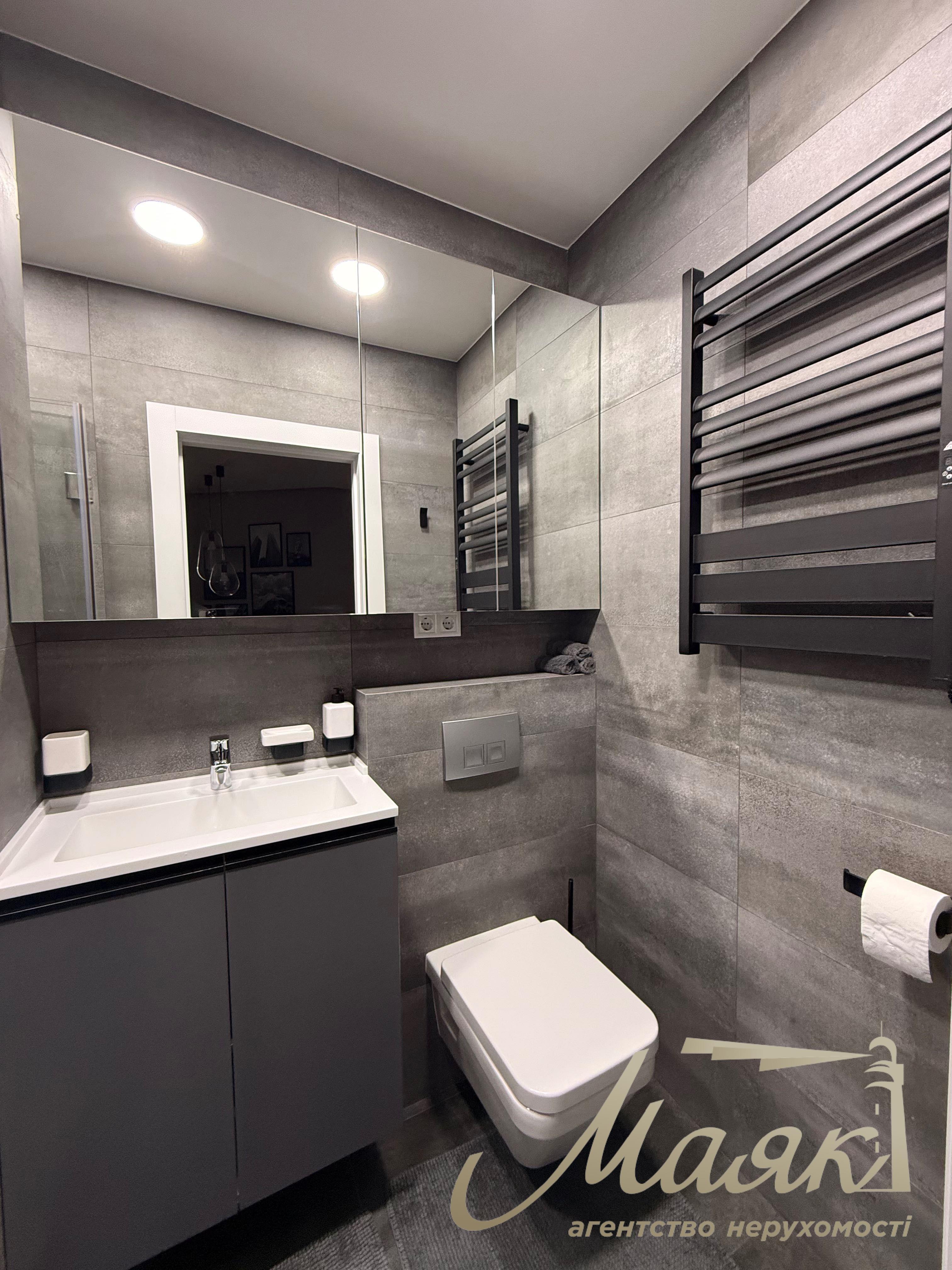 Продажа 3к. квартиры в ЖК Французкий квартал 2, ул. Маккейна, Печерский район