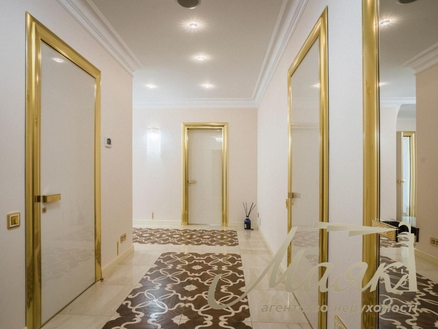 Sale of apartment in residential complex Diamond Hill, Ivana Mazepy st., Kyiv