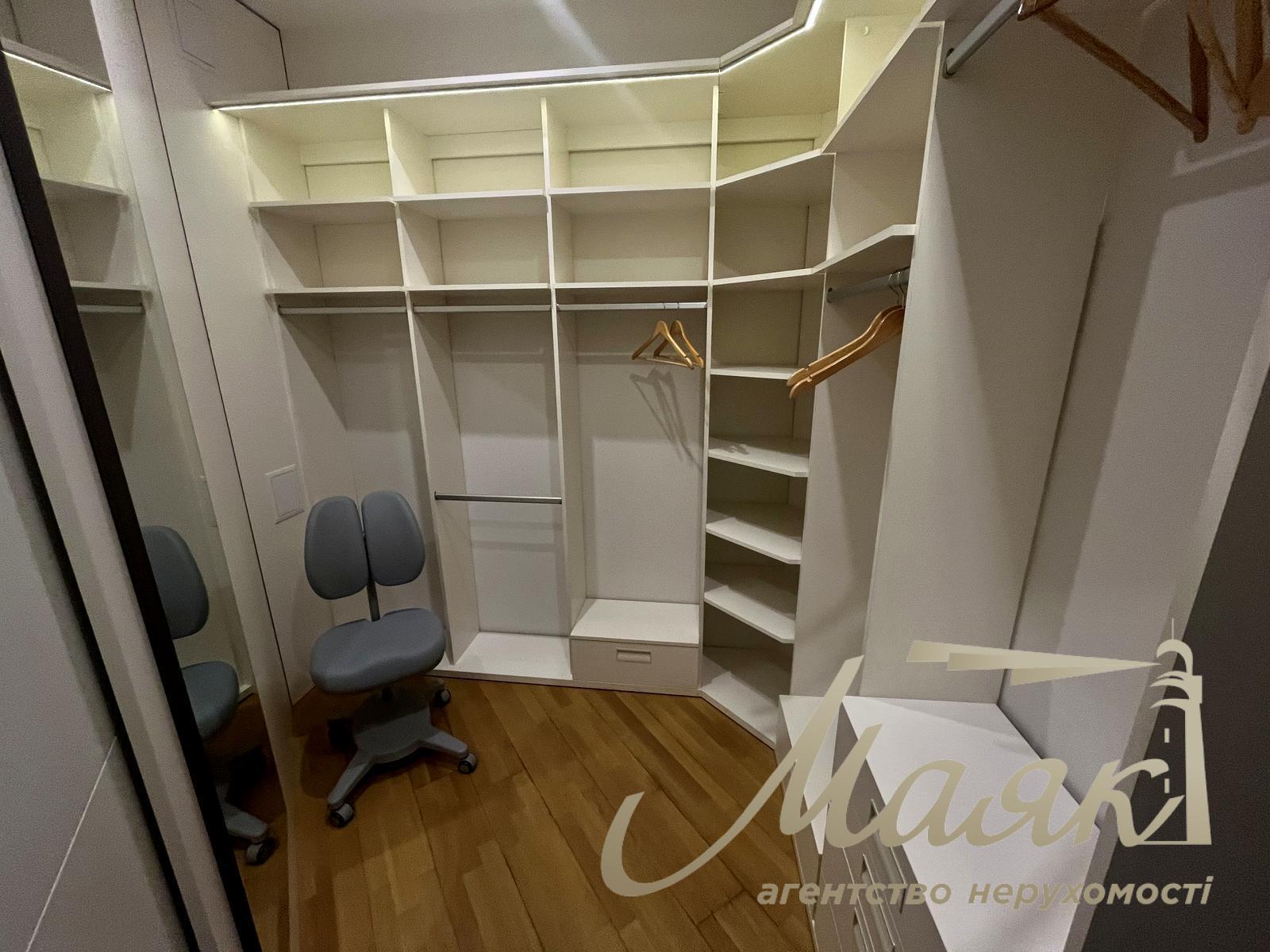 Оренда 4-кімнатної квартир 190 м² ЖК Новопечерські Липки, вул. Драгомирова, 20, Печерський район.