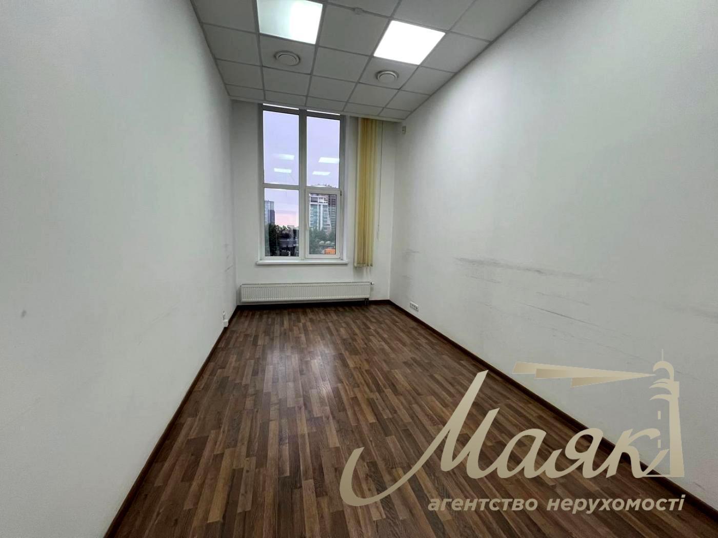 Продажа комерческого помещения 235м2 в ЖК Новопечерские Липки, Андрея Верхогляда ул. (Михайла Драгомирова), 16