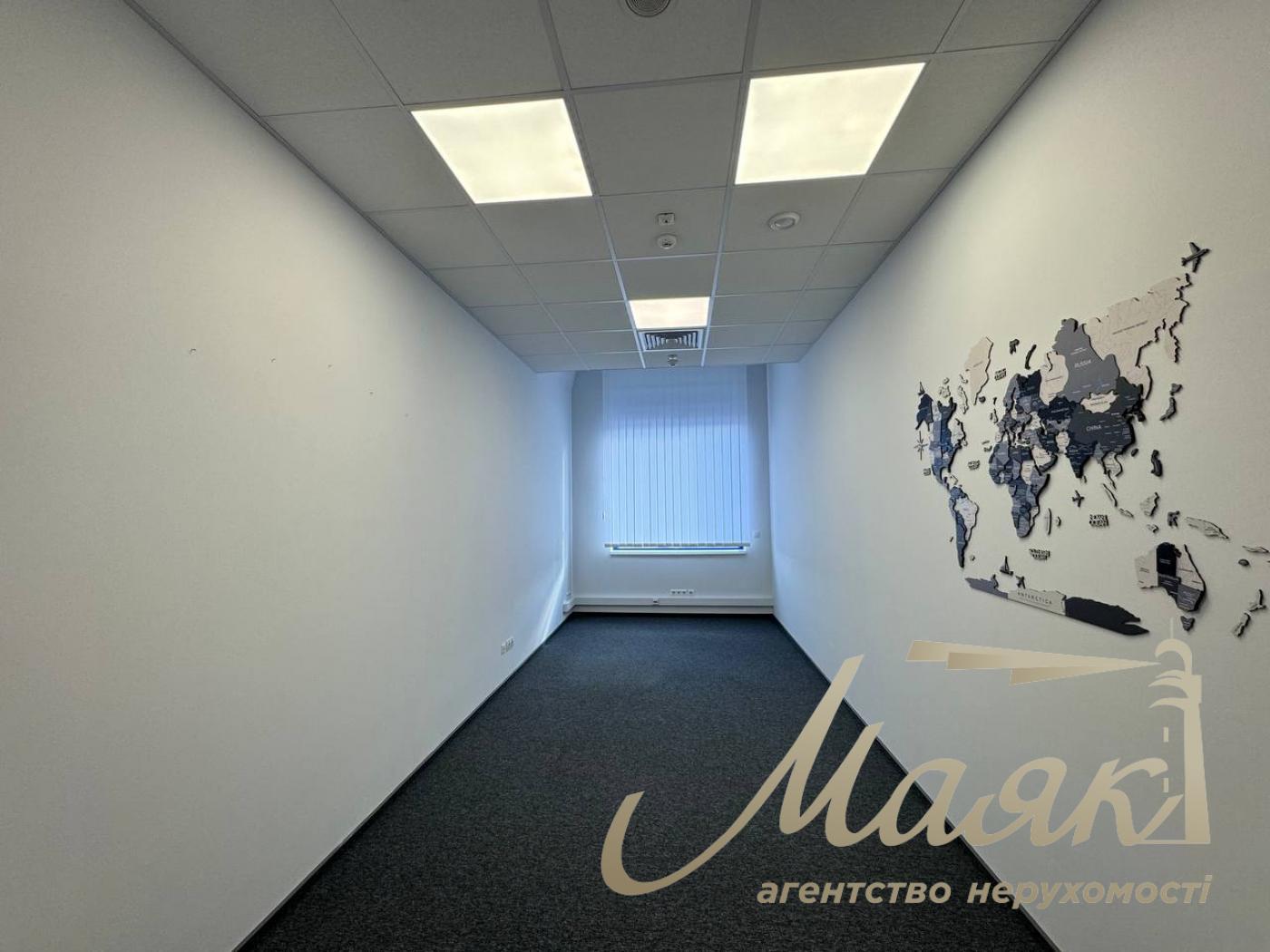 Office for rent 924m2 in BC Merx, Leipzigskaya St., Pechersk