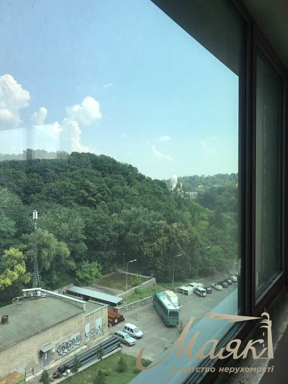 Продаж 5к квартири в клубному будинку вул. Редутна, Печерськ