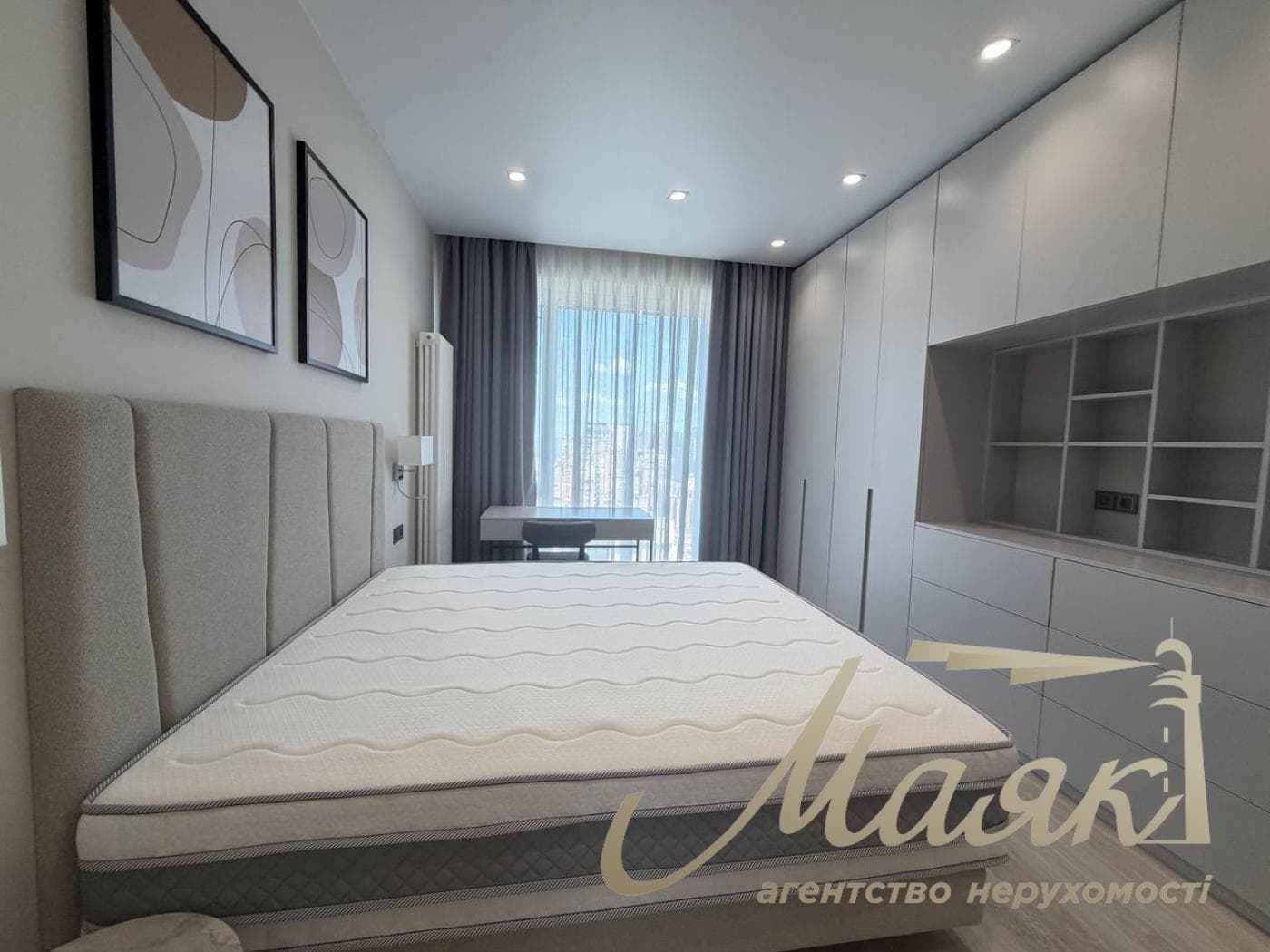 4-room apartment for rent in the Atlantic Residences complex, 118 Antonovycha St., Downtown.