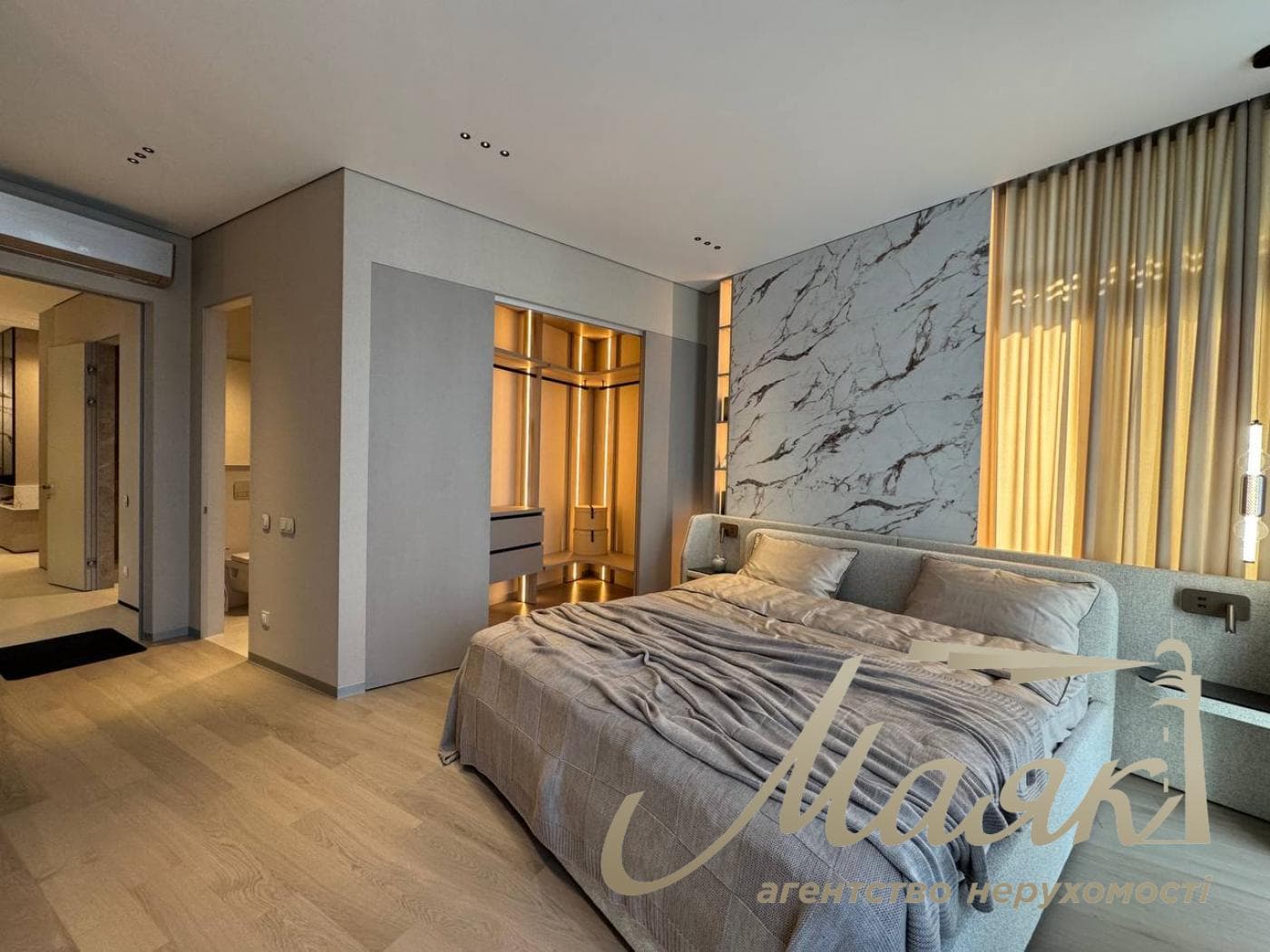 Продажа 3к квартиры, 103м2, Новопечерские Липки