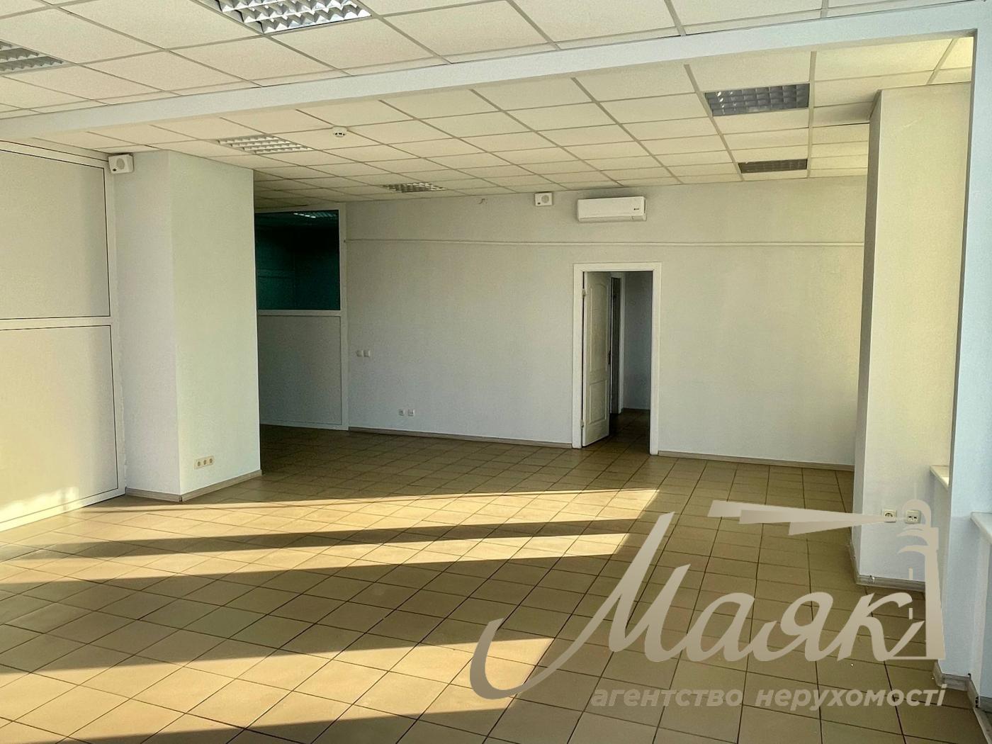 Commercial premises for rent 150m2 in BC NEST, Lipkovskyi Vokzalna