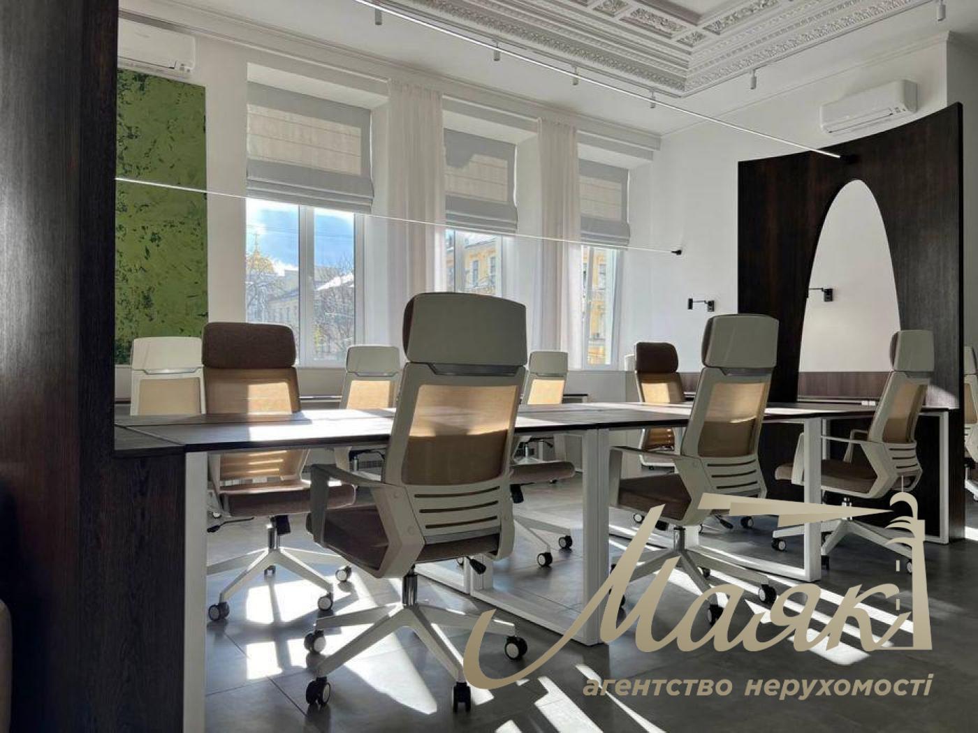 Оренда офісу, вул. Хмельницького Богдана, Центр, Київ