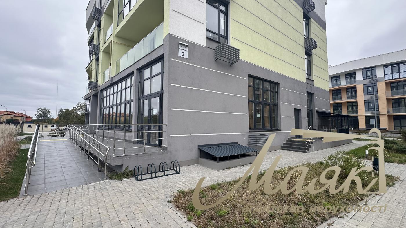For sale front room 163m2 LCD" Italian Quarter" Obolon