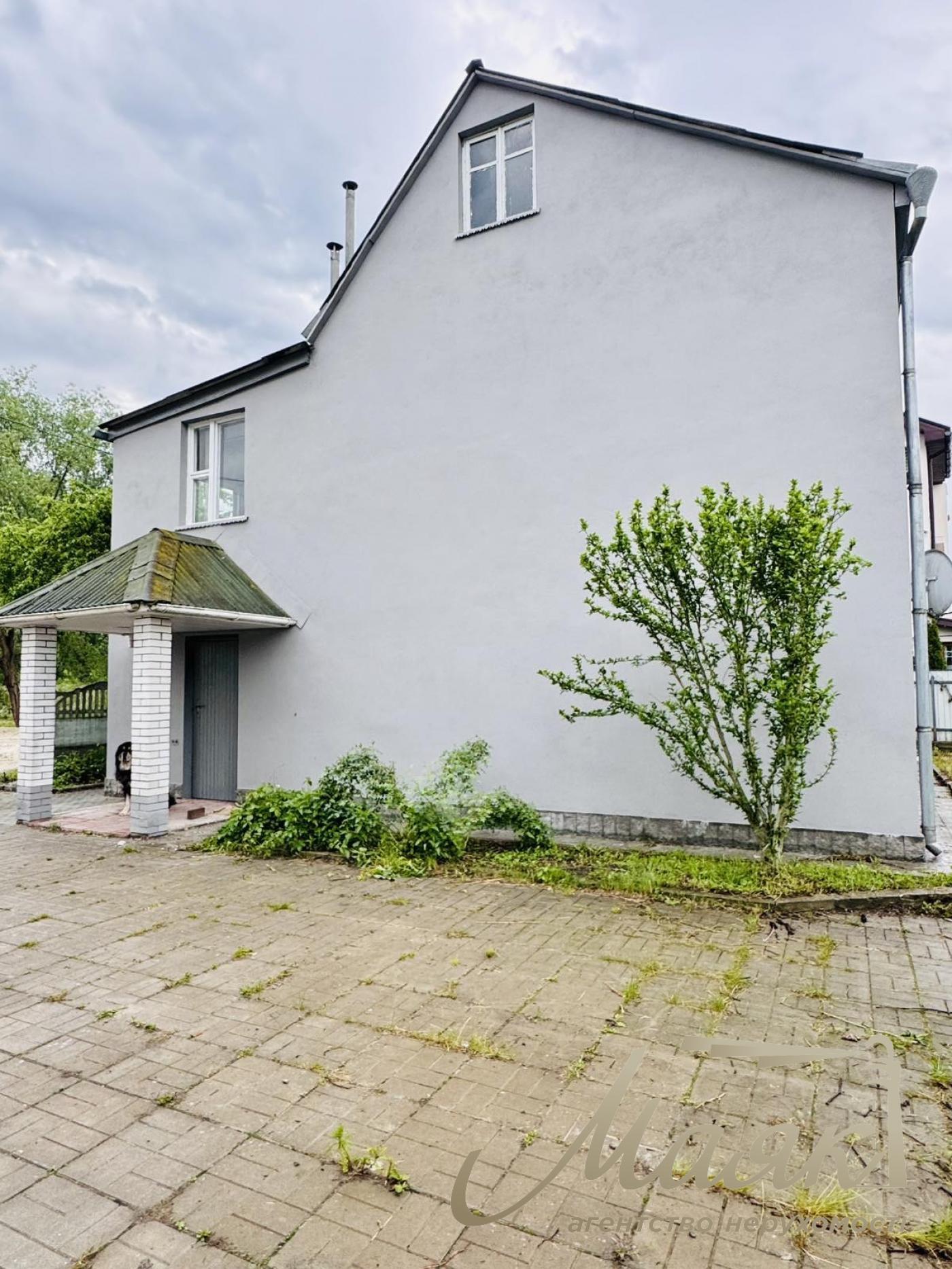 Продаж 2х-поверхового будинку з виходом до води 120м2 9 сотко землі Голосіївський район, Чапаєвка/Віта Литовська з виходом до води