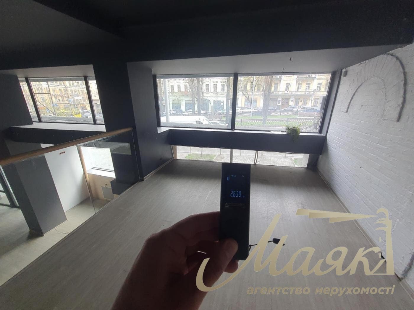 Оренда фасадного приміщення 300м2. бул. Тараса Шевченка Бессарабка,