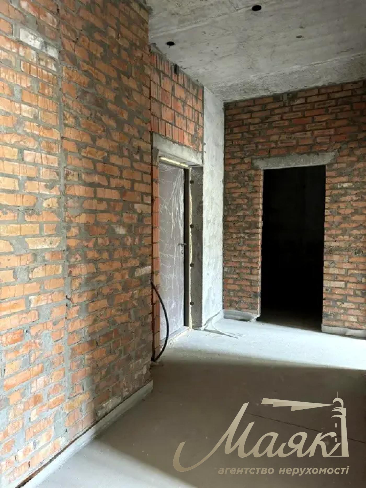 For sale 2-bedroom apartment with terrace in LCD "Italian Quarter", Obolonsky district