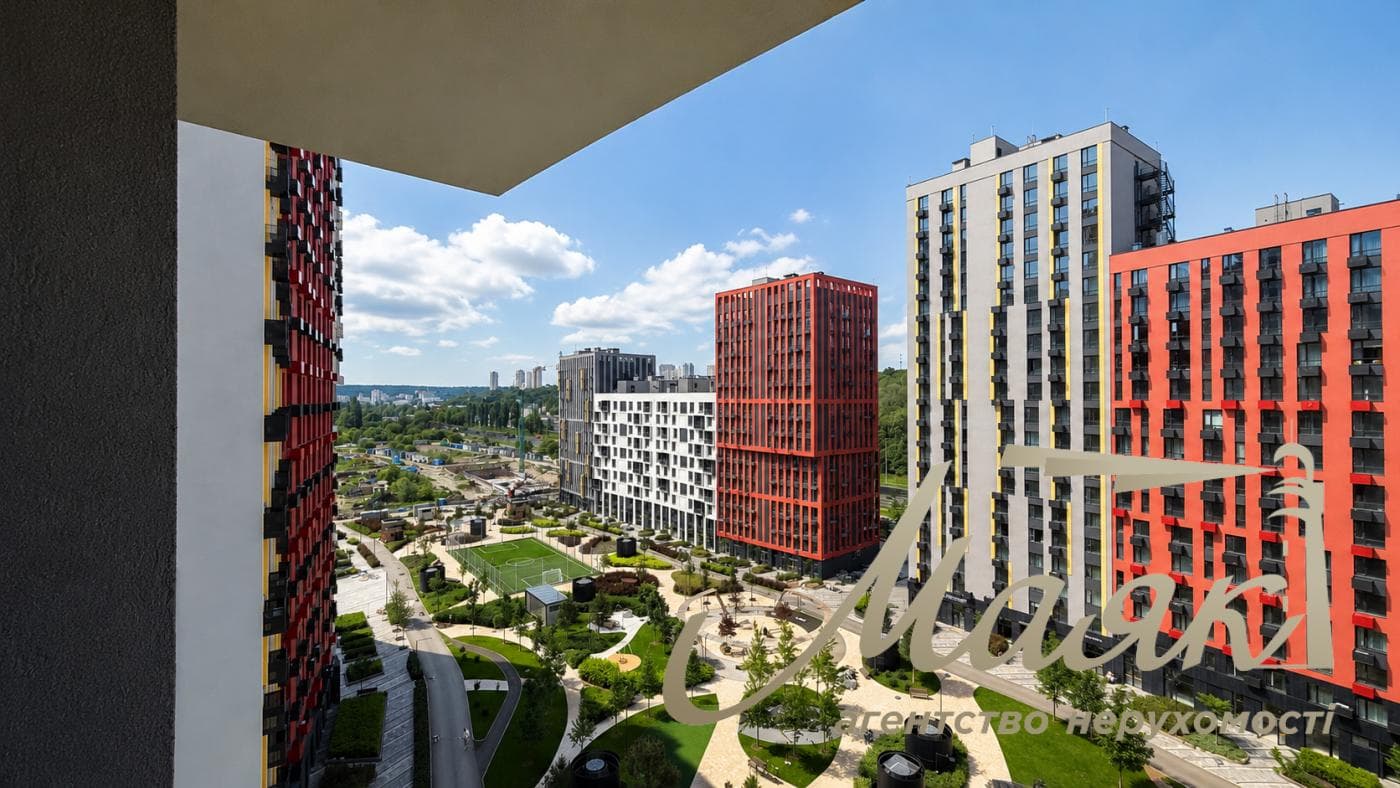 35.4 m² apartment with a view for sale in the Svitlo Park residential complex; the building is completed; courtyard view; Vydubychi Metro Station; Holosiivskyi District