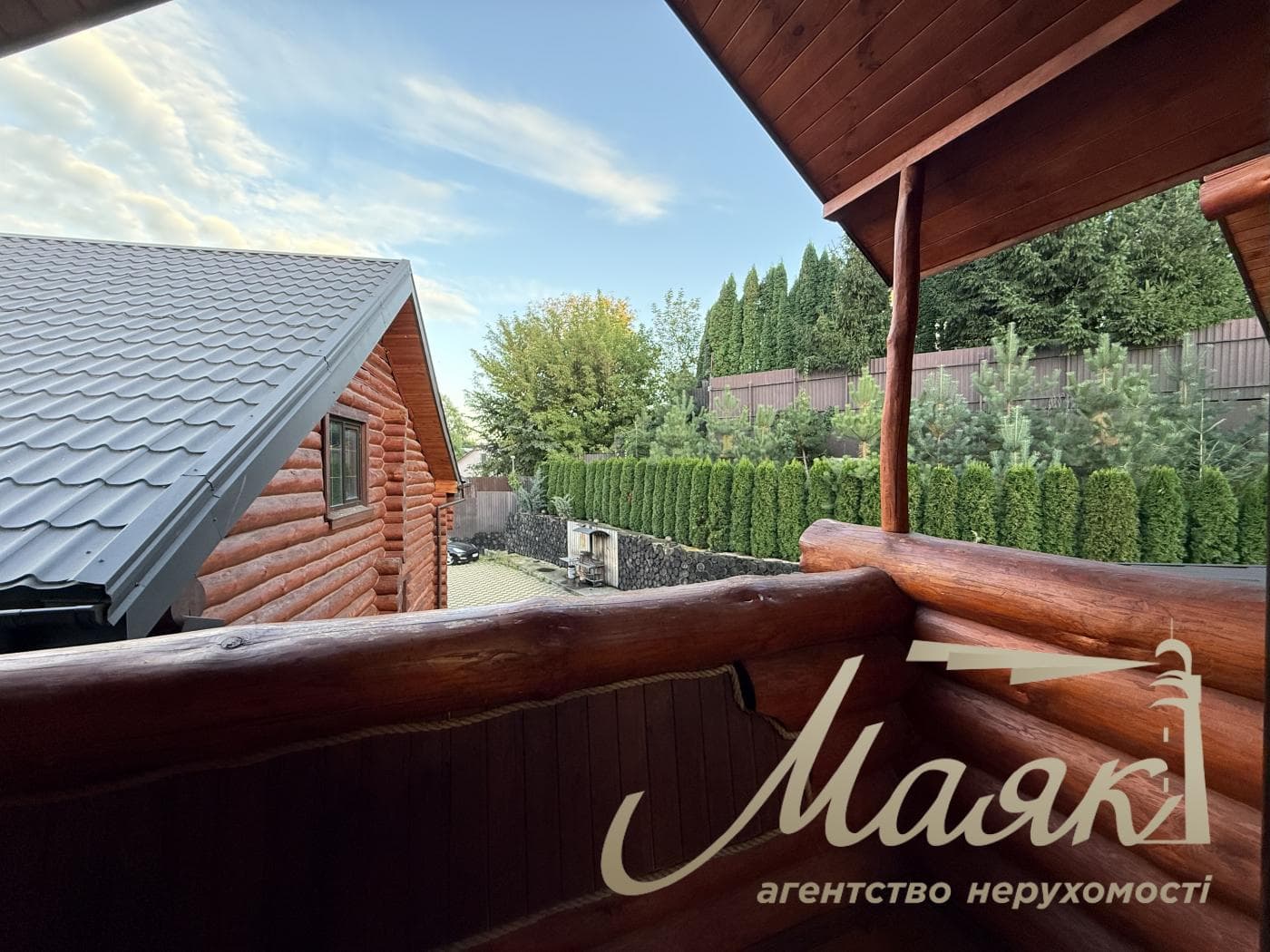 Оренда 3-поверхового будинку площею 280 м², Голосіївський район, Мишеловка