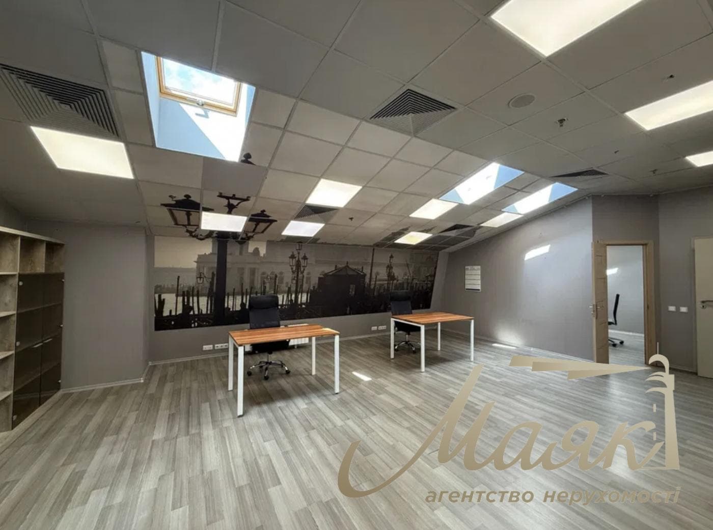 Office Space for Rent (64 m²) in the "Arena City" Business Center, Bessarabskaya Square