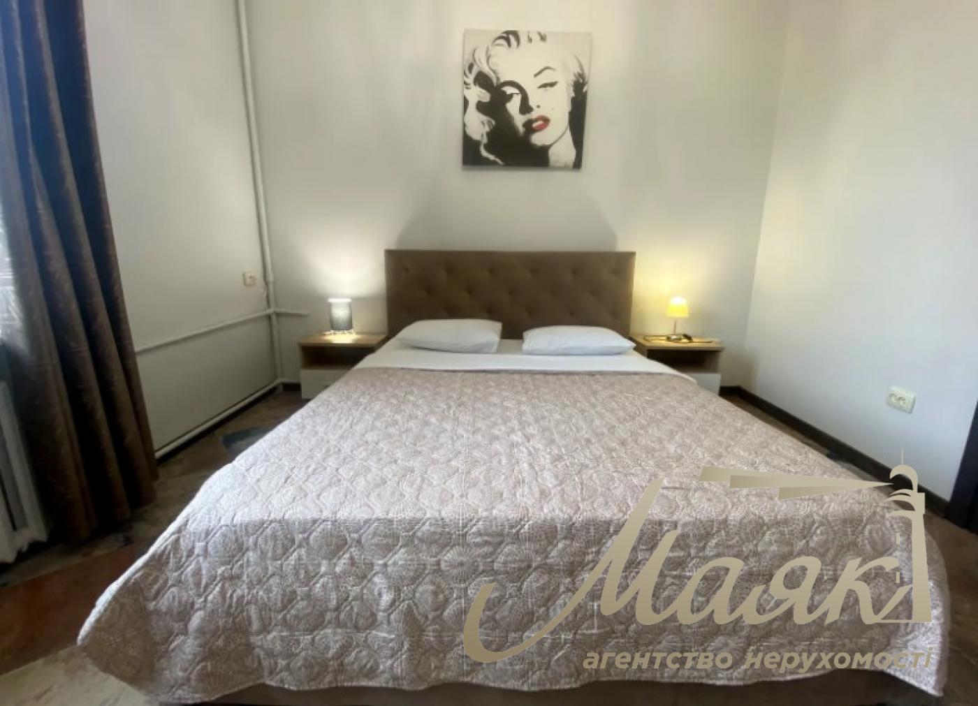 Аренда 3-х комнатной квартиры по ул. Софиевская, 1, Центр.