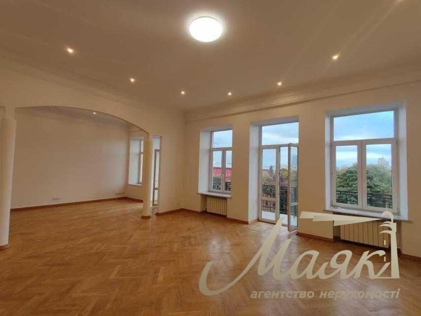 Продаж 5-кімнатної квартири, стм. Площа Українських Героїв, вул. Павла Скоропадського, 11, Центр, Київ