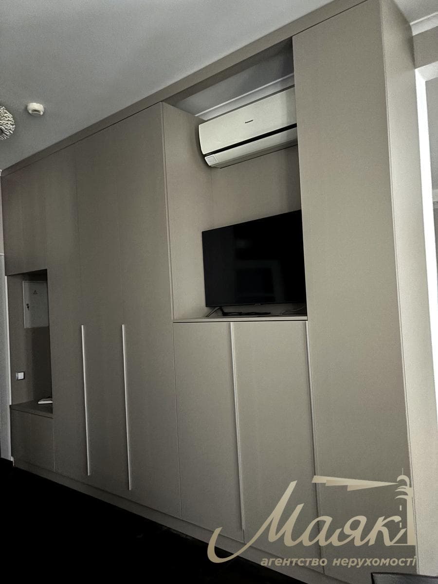 Rent 1-bedroom apartment in Residential Complex Boulevard of Fountains, 60m², Pecherskiy district, Kyiv