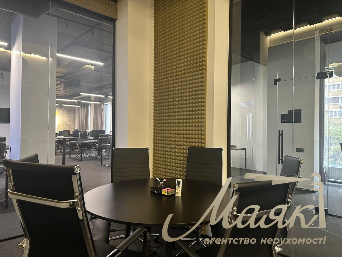 Оренда офісу 680м2 в ЖК Нью Йорк по вул.Антоновича 74, Олімпійська