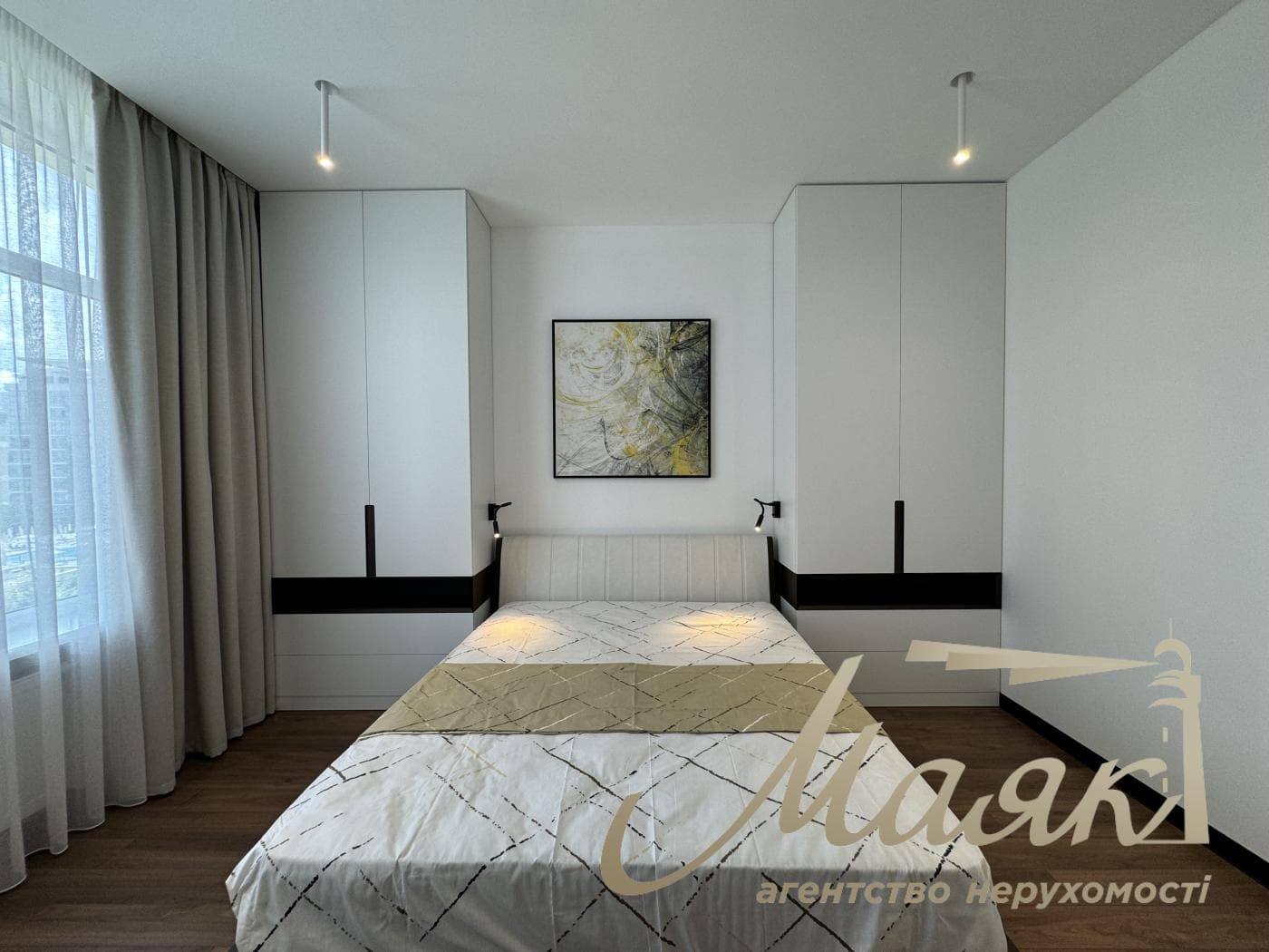 Продажа 3к квартиры 150м2 в ЖК Новопечерские липки, Драгомирова 17, Печерск, Киев