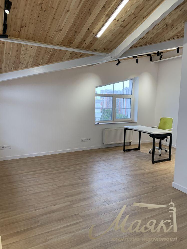 Оренда 2-х рівневого офісу в ЖК Нова Англія, Васильківська.