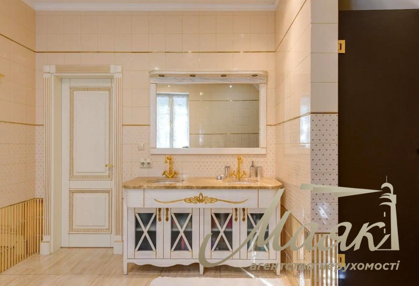 Оренда будинку в Конча-Заспі, КМ "Французьке містечко" 650 м² ділянка 30 соток вул. Лісова