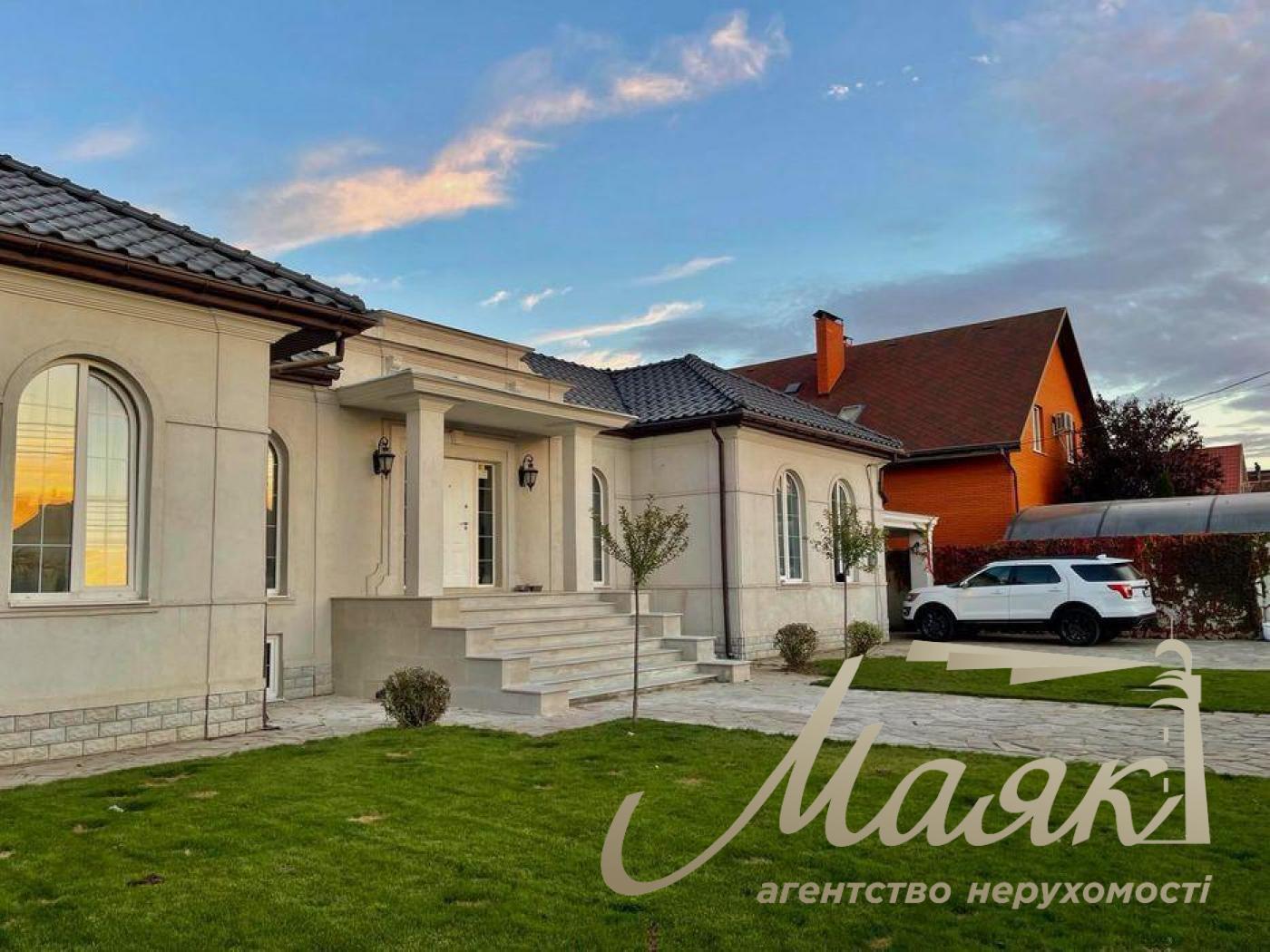 Продаж будинку (420м2) у Києво-Святошинському р-н, с. Гатне