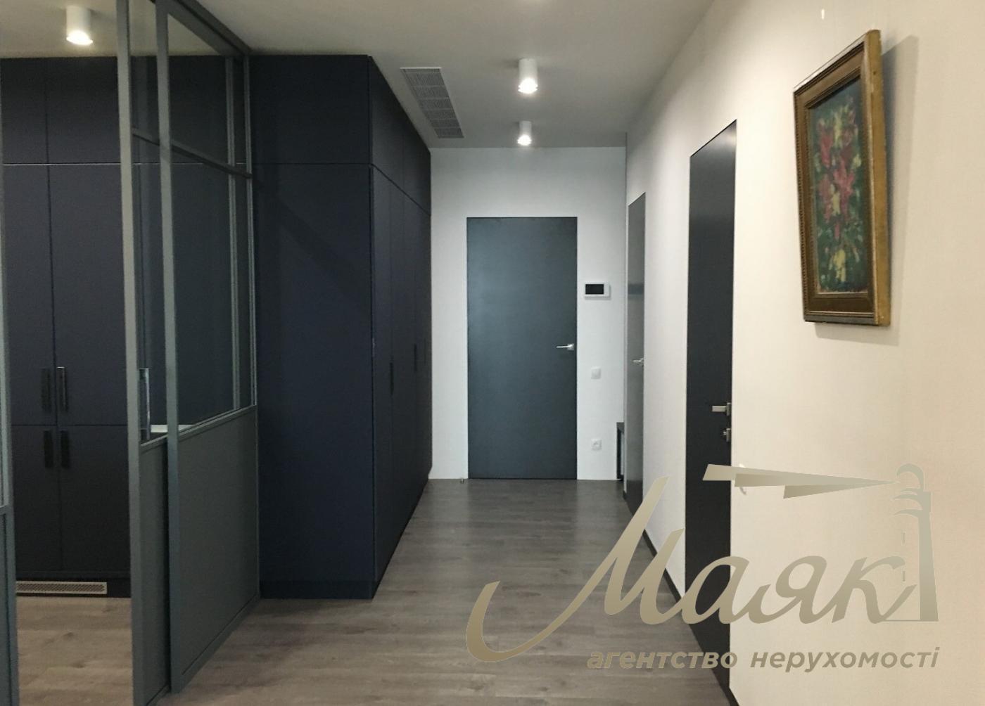 Оренда 1-кімнатної квартири 100м2 ЖК узвіз Кловський 7а Печерський район