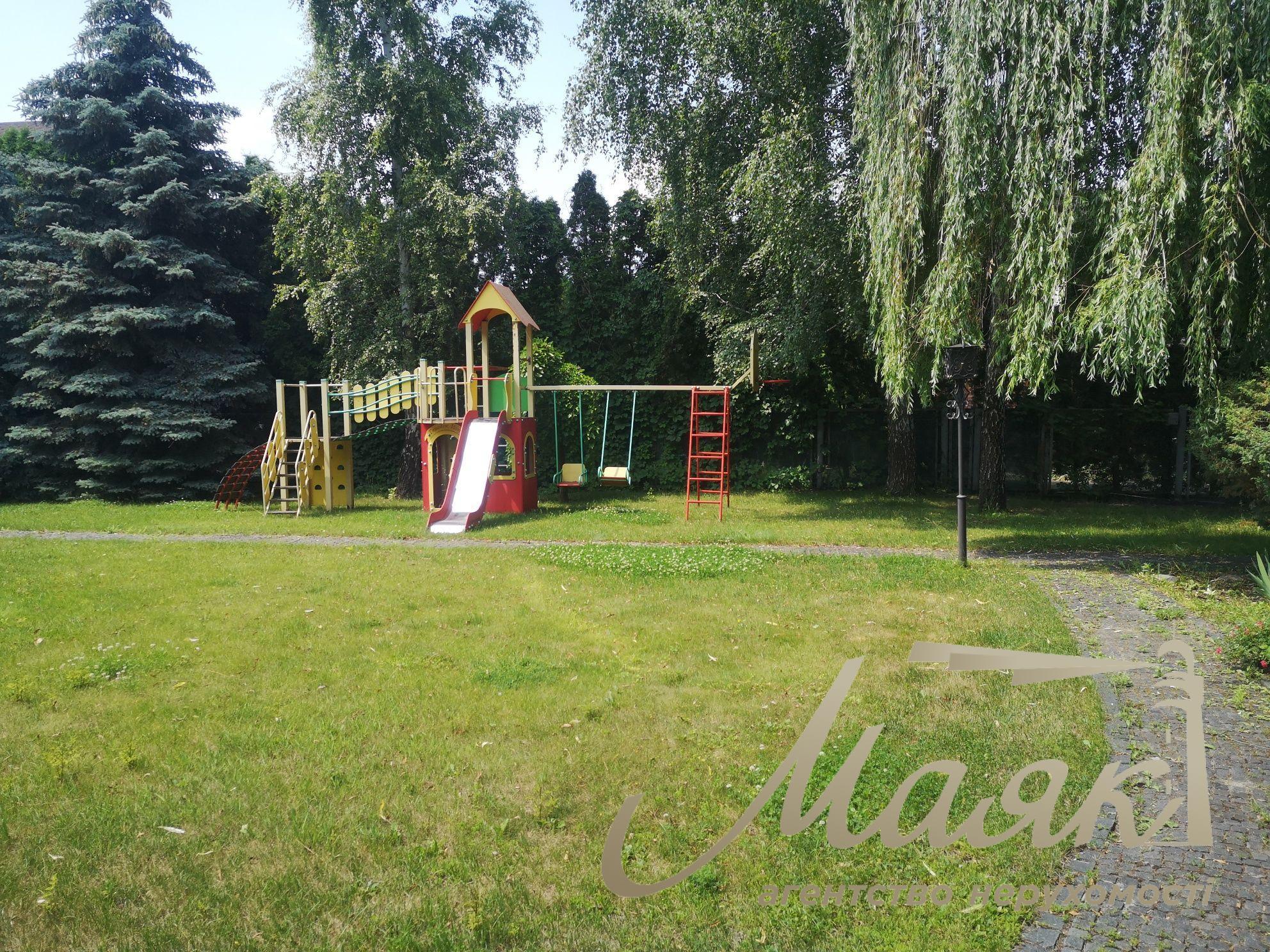 Оренда будинку 550м2 СМТ Козин, "Золоті ворота" Обухівський напрямок