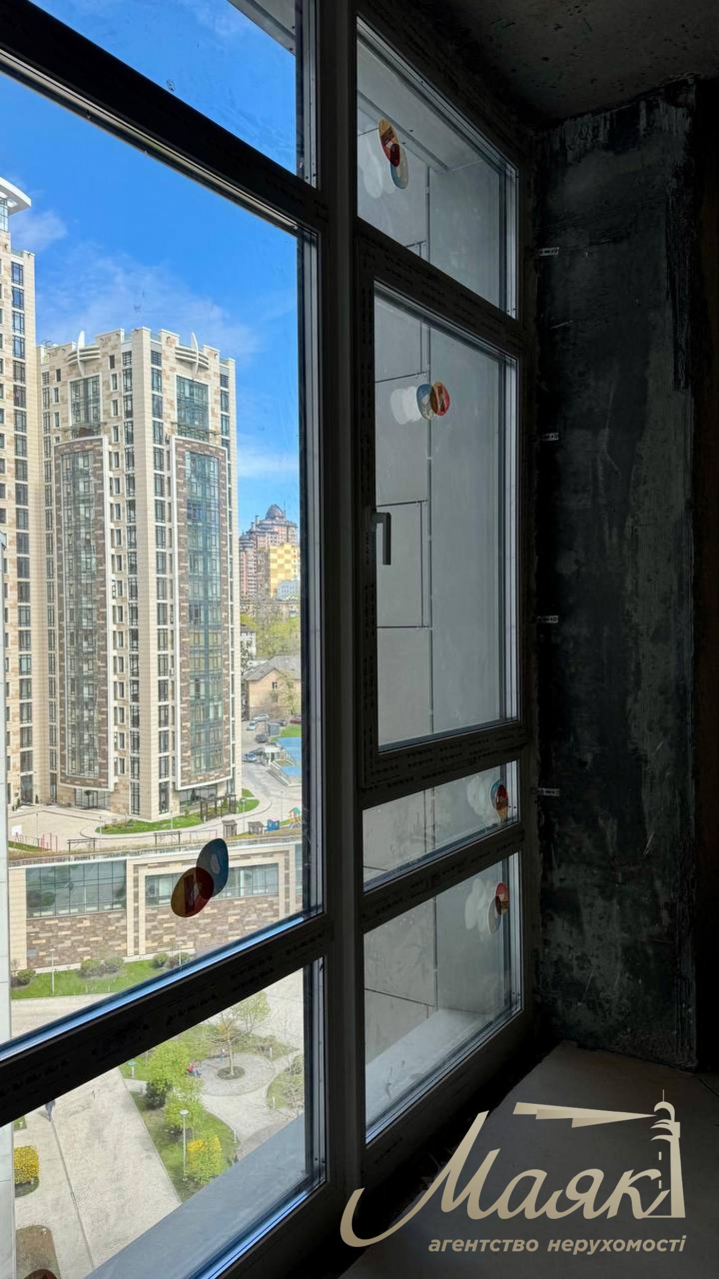 Sale of 4-room apartment, 195 m2, residential complex Fountain Boulevard, Pechersk, Kyiv