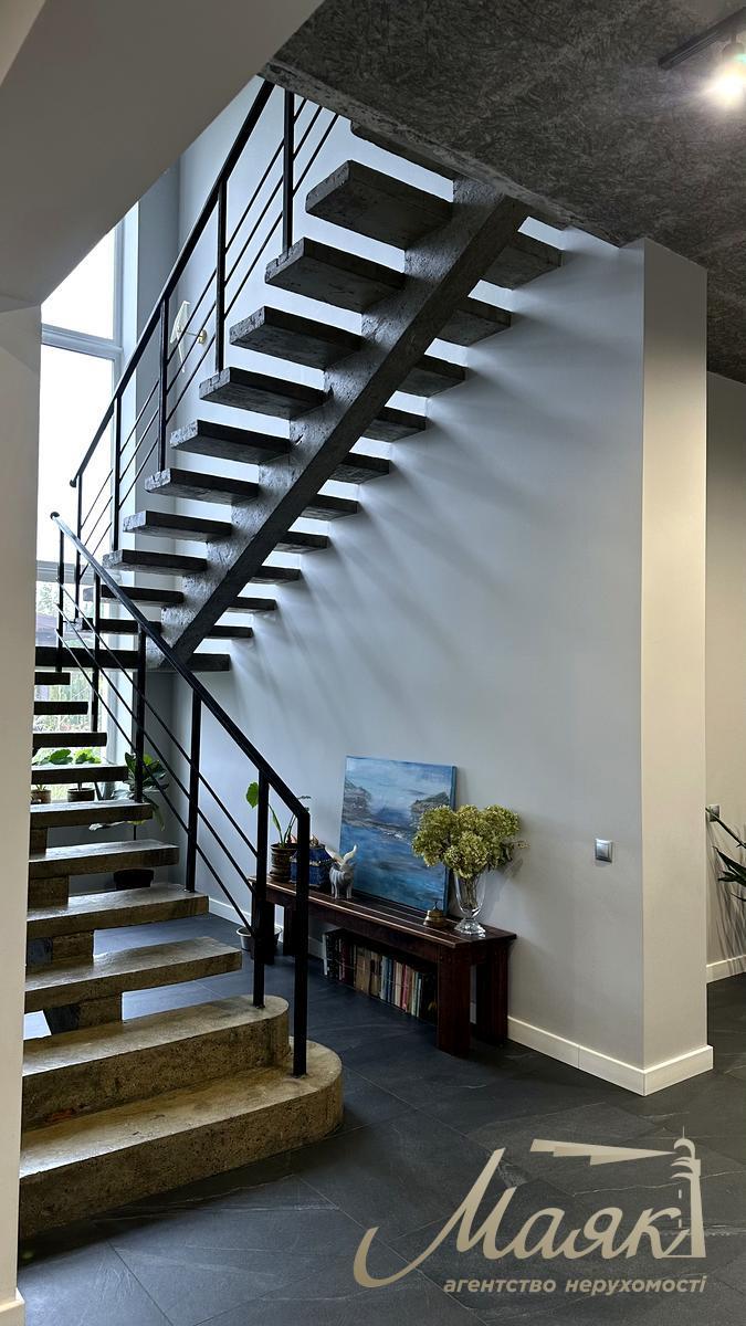 For sale panoramic/modern house 2021 230m2 near the water in KG, s.Romankov, Obukhiv district, Kyiv region.