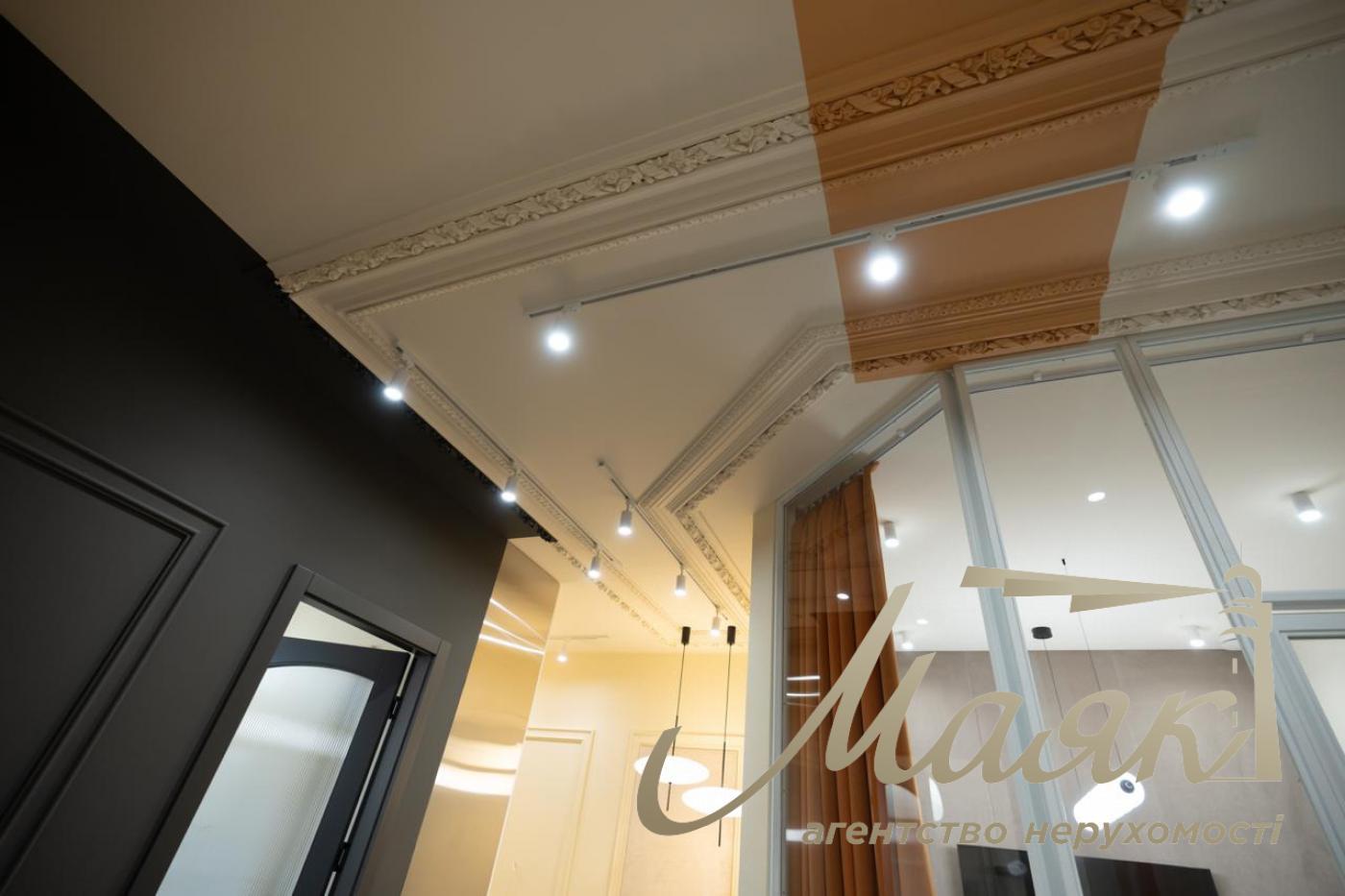 Office for rent in the center, Antonovicha str.