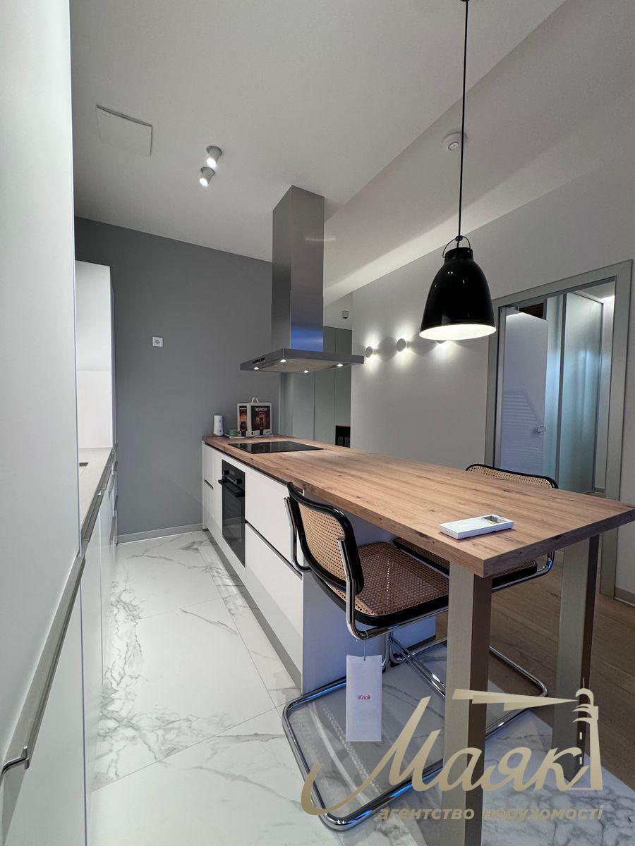 Продажа 2-х комнатной квартиры в ЖК Кардинал