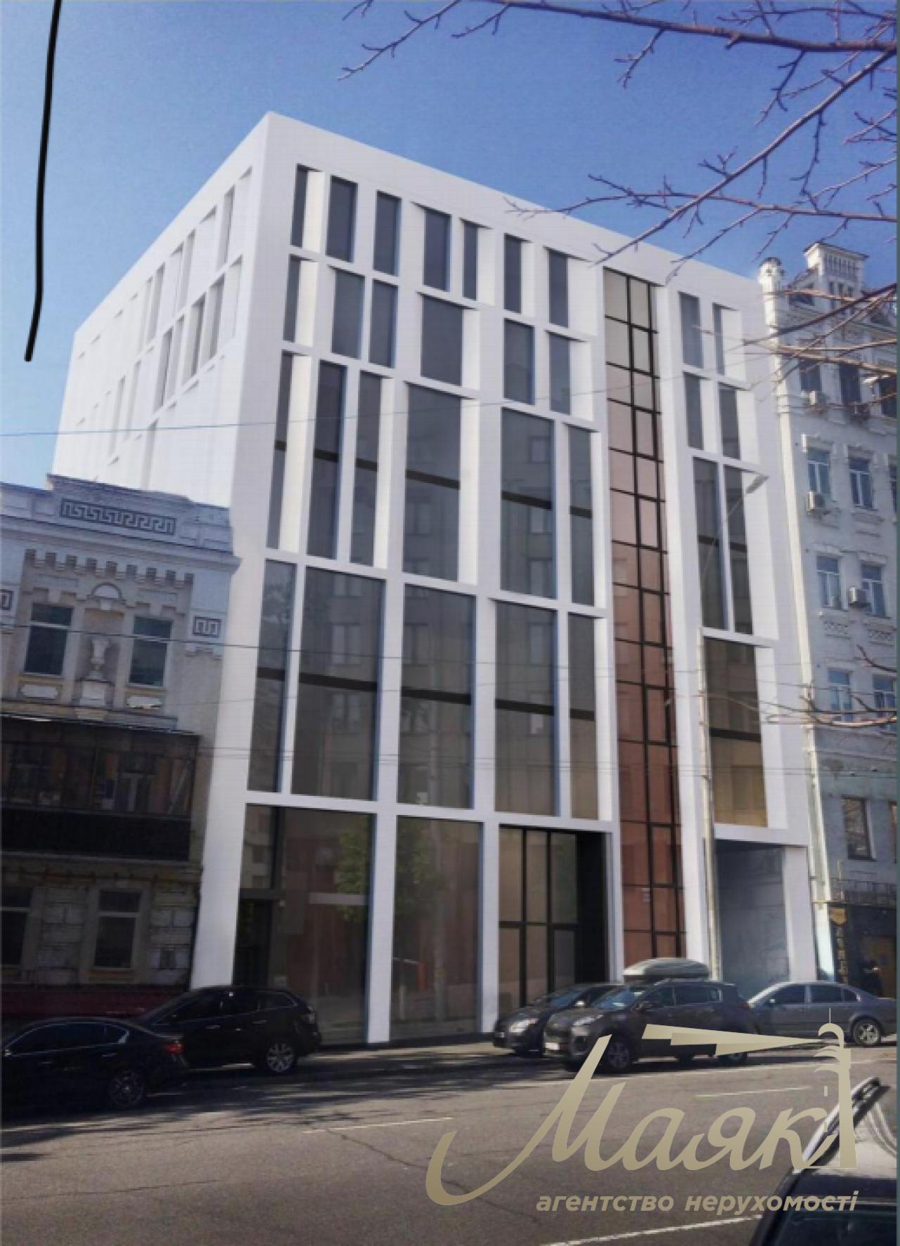 Floor in a modern business center of the capital