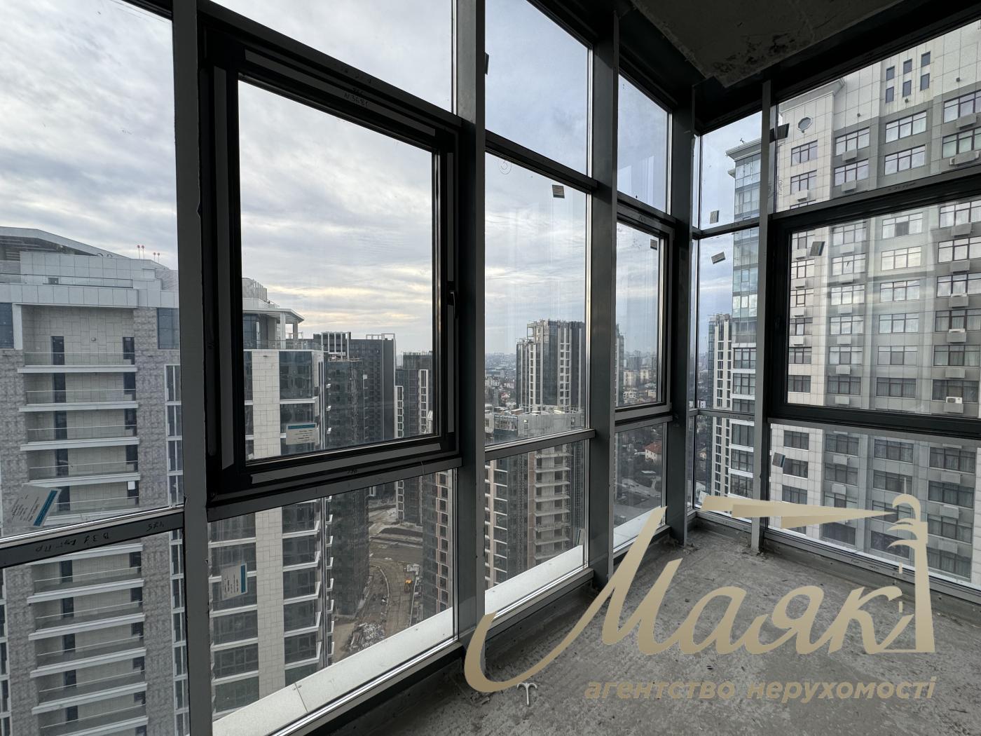 Продаж видового пентхауса в ЖК Новопечерські липки, вул. Андрія Верхогляда, Печерський район, Київ