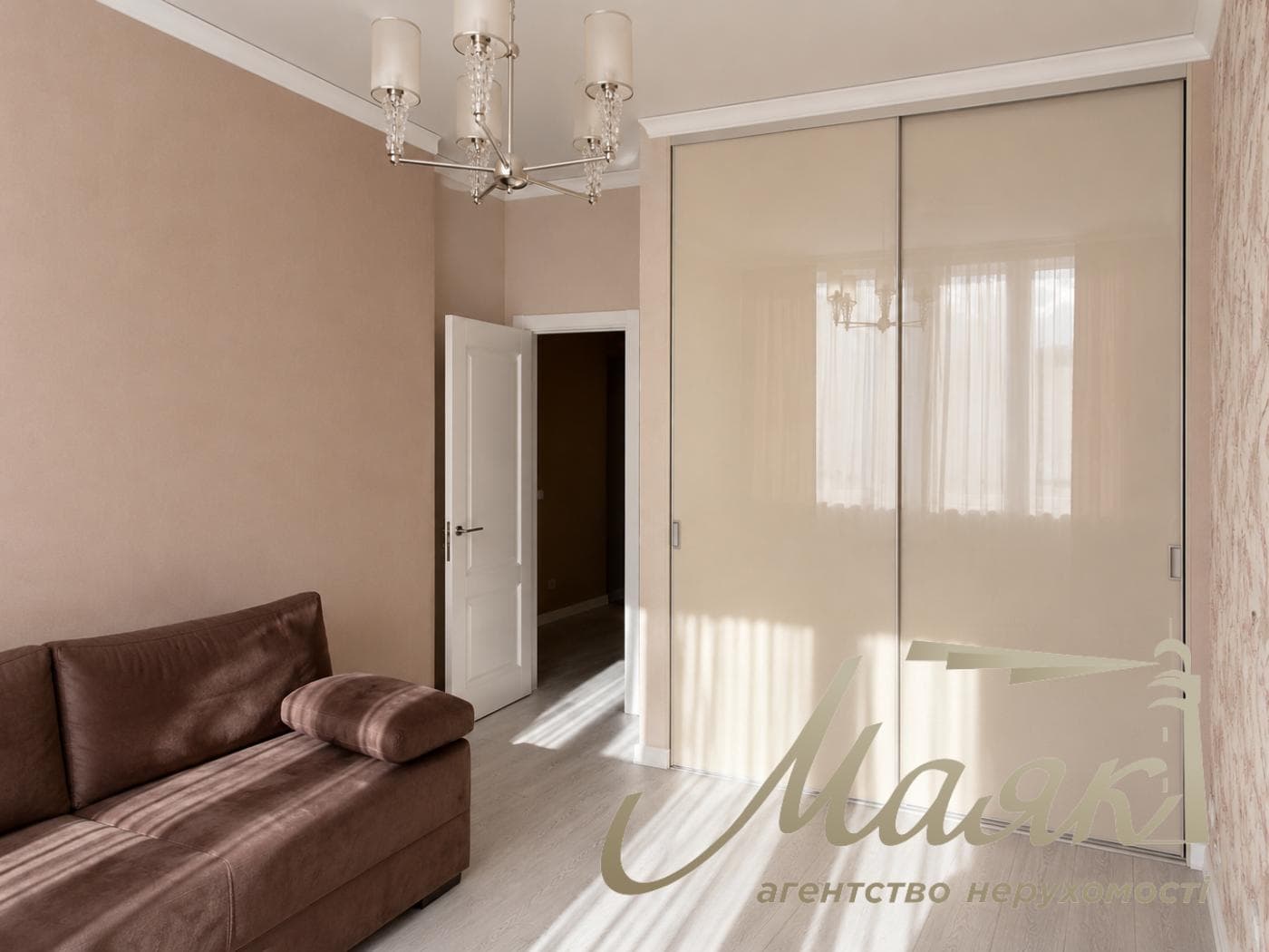 Продаж 3-кімнатної квартири в ЖК Престиж Хол, 75м², Печерський район, Київ