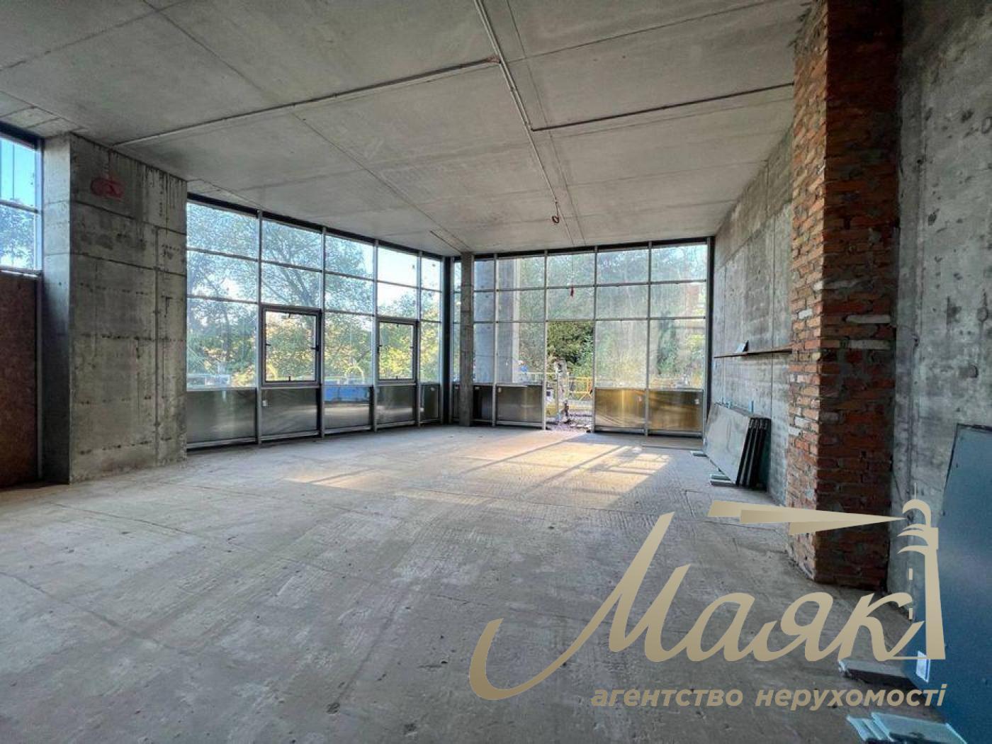 Оренда фасадного комерційного приміщення ЖК Новопечерські Липки, вул. Верхогляда (Драгомирова)