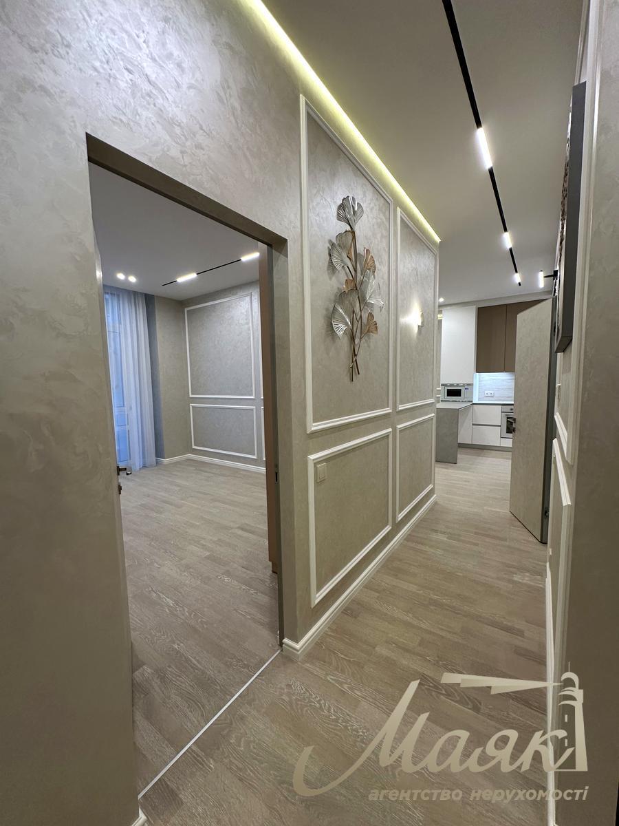 Продаж 3-х кімнатної квартири в ЖК Бульвар Фонтанів Саперне Поле вул., 5