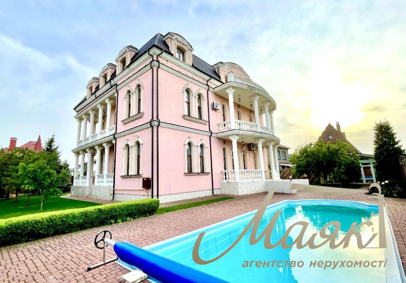 Оренда будинку 800м2 Голосіївський район Київ