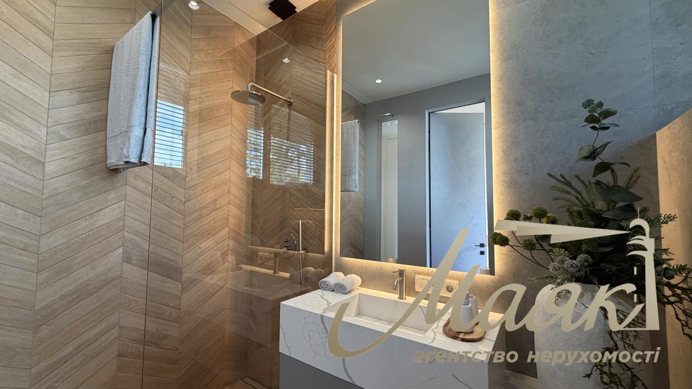 Продаж 2-х поверхового будинку 246м2, Ходосівка