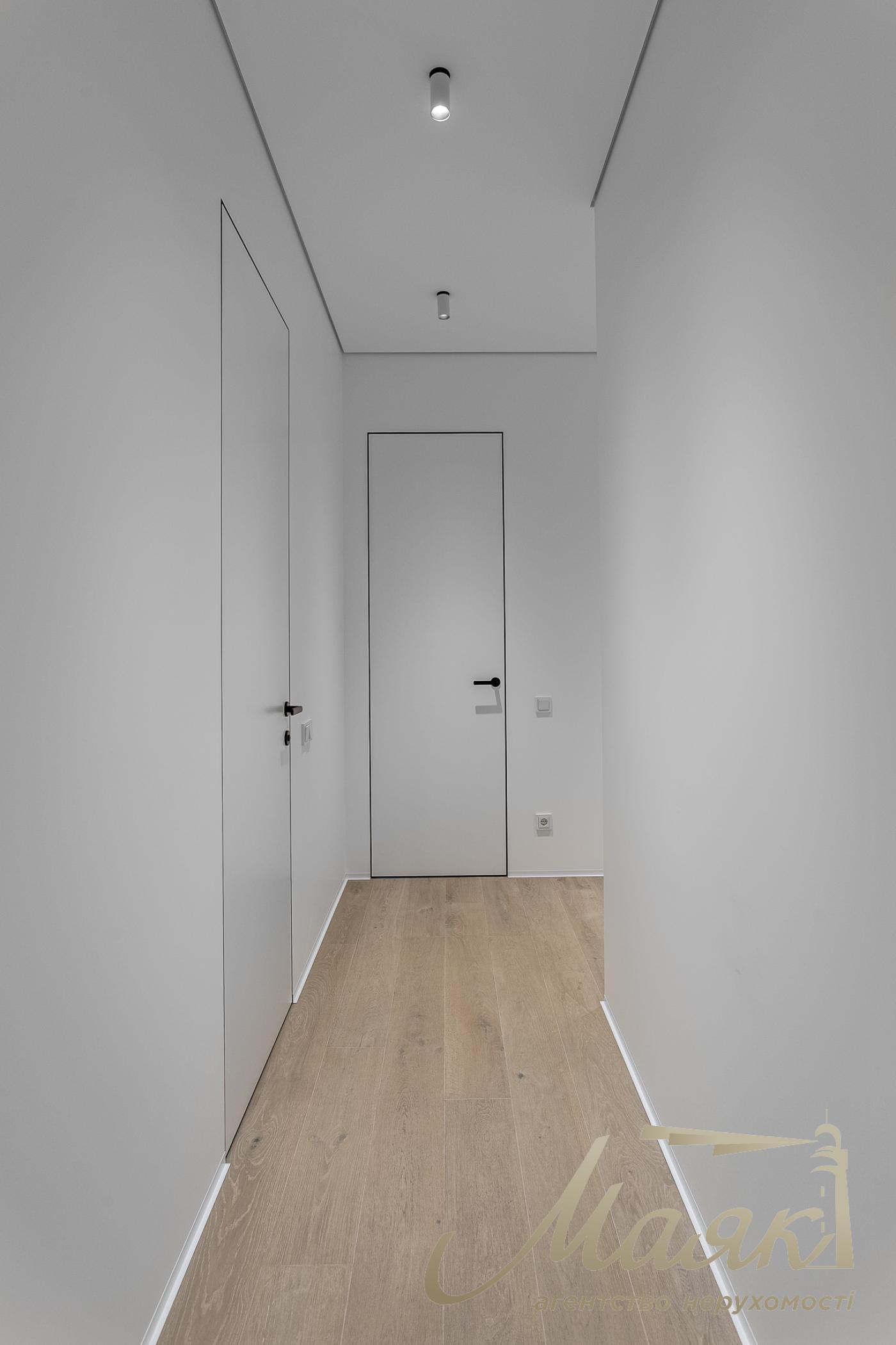 Продаж 4-кімнатної квартири ЖК Новопечерські Липки вул. Верхогляда (Верхогляда)