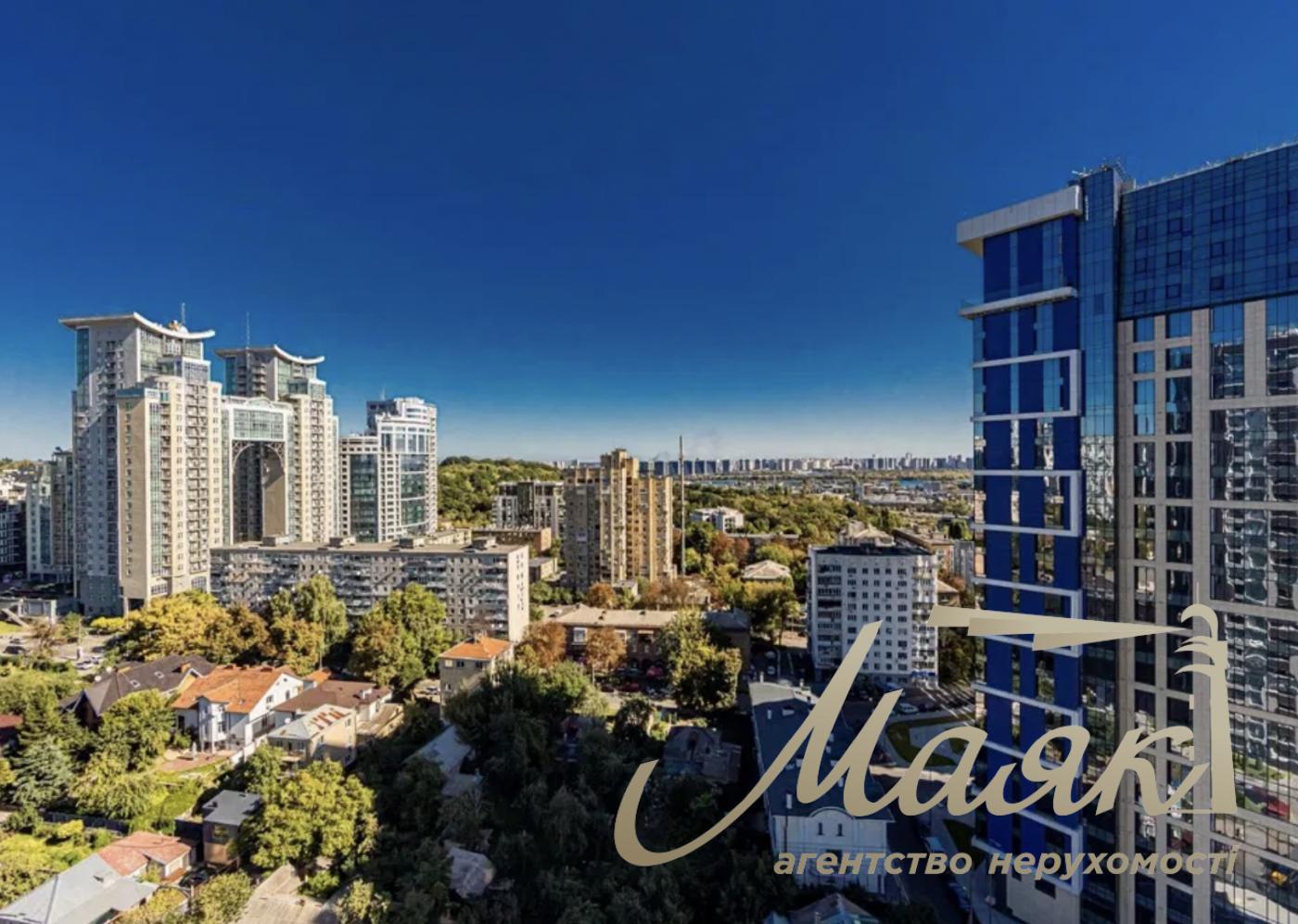 Продаж квартири 70 м² з дизайнерським ремонтом - ЖК "Новопечерська Вежа", вул. Бойчука 41Б