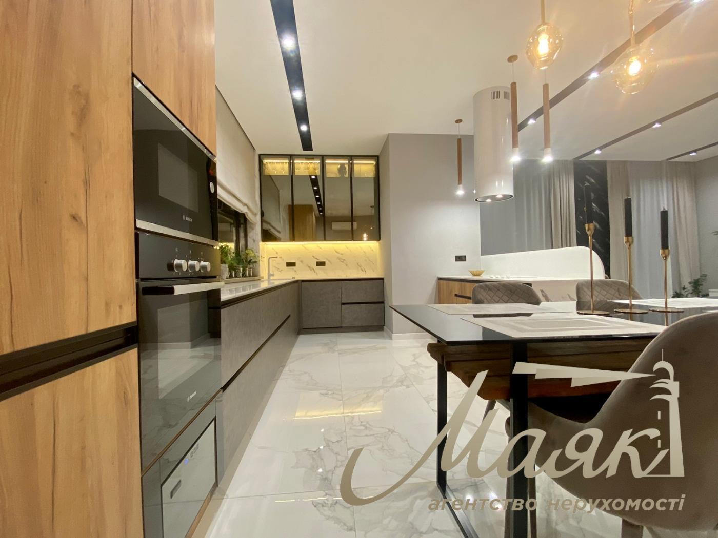 Продаж 3-кімнатної квартири 102м2, ЖК Park Avenue VIP